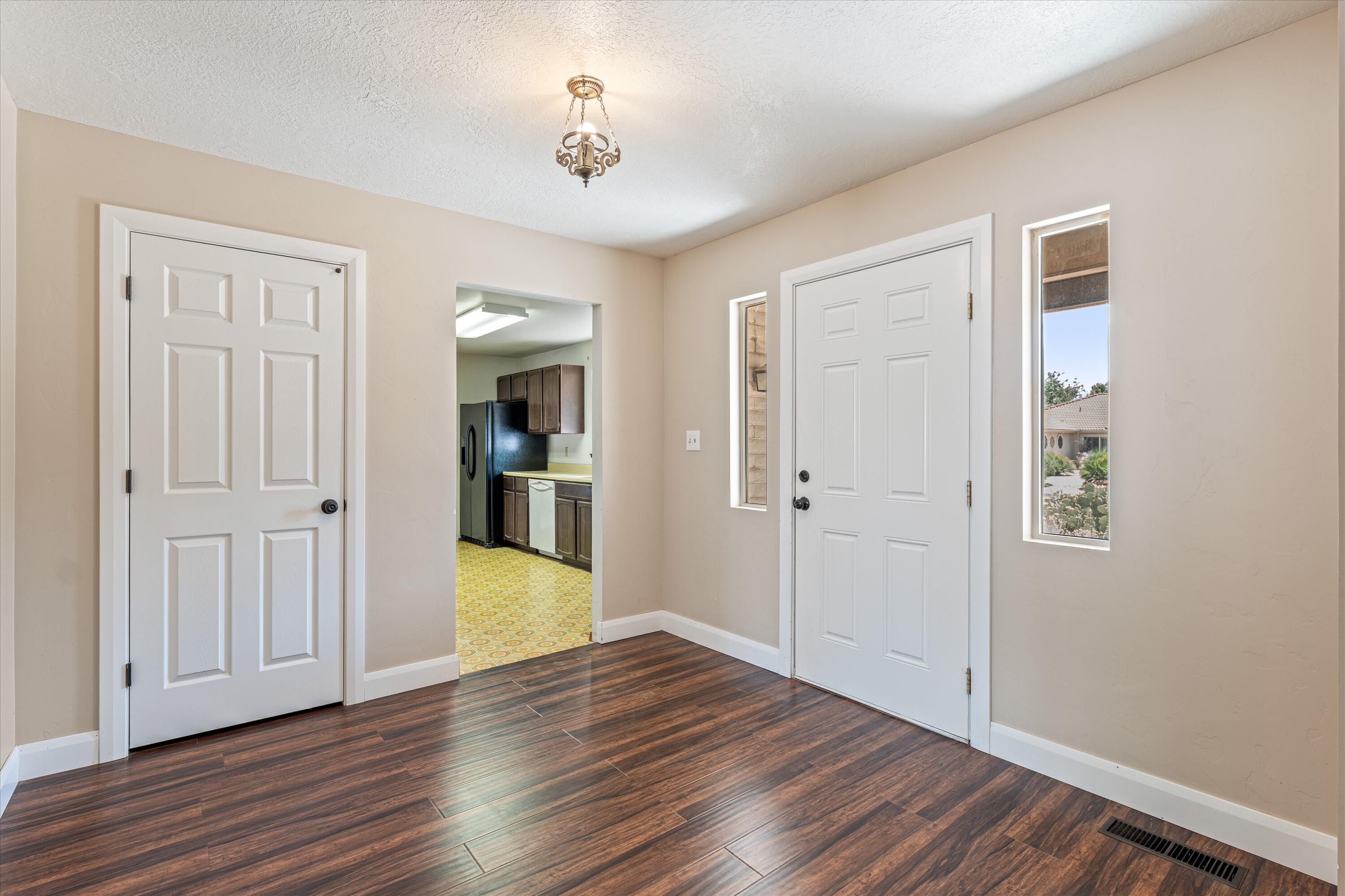 BLOOMINGTON COUNTRY CLUB - Residential