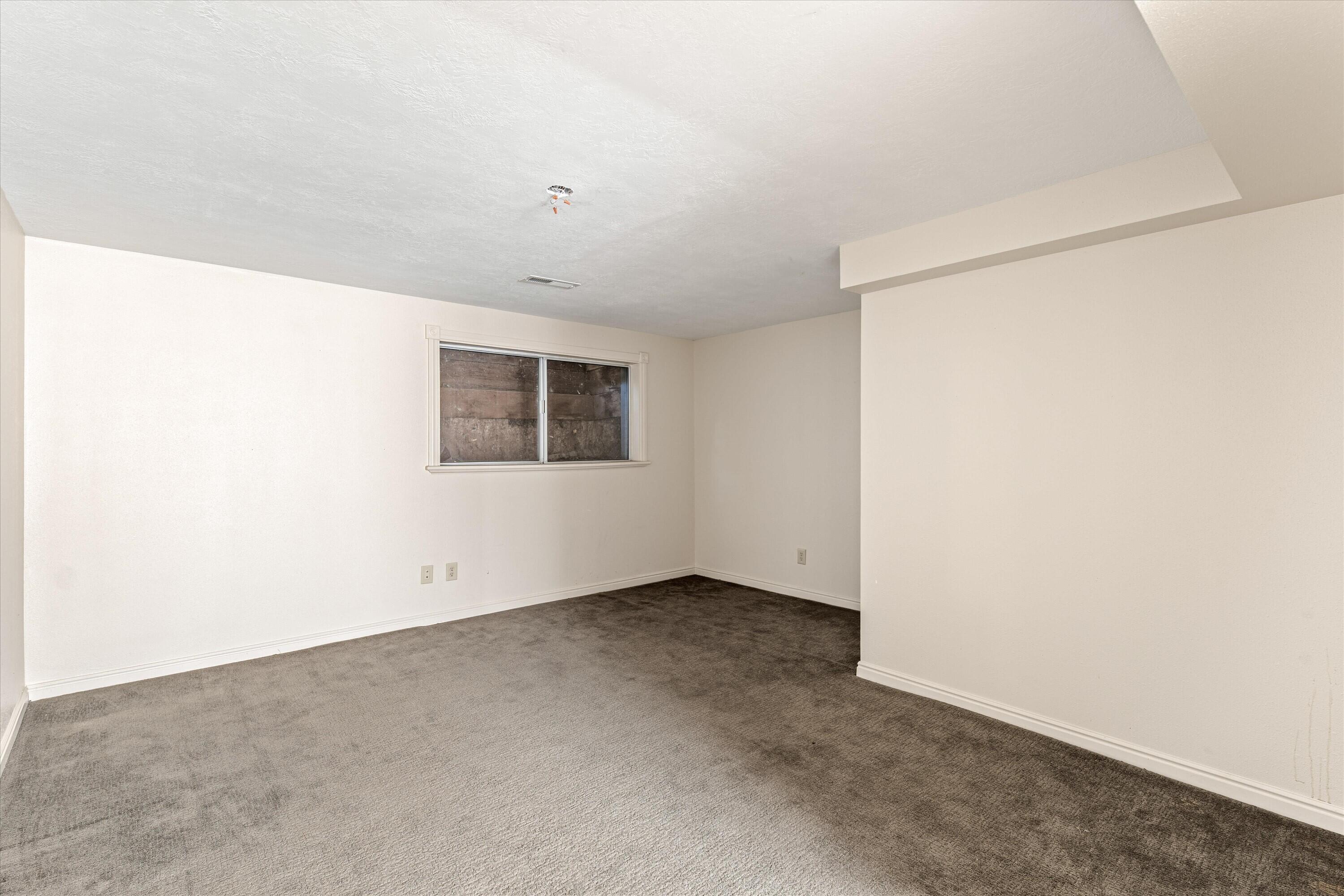 BLOOMINGTON COUNTRY CLUB - Residential