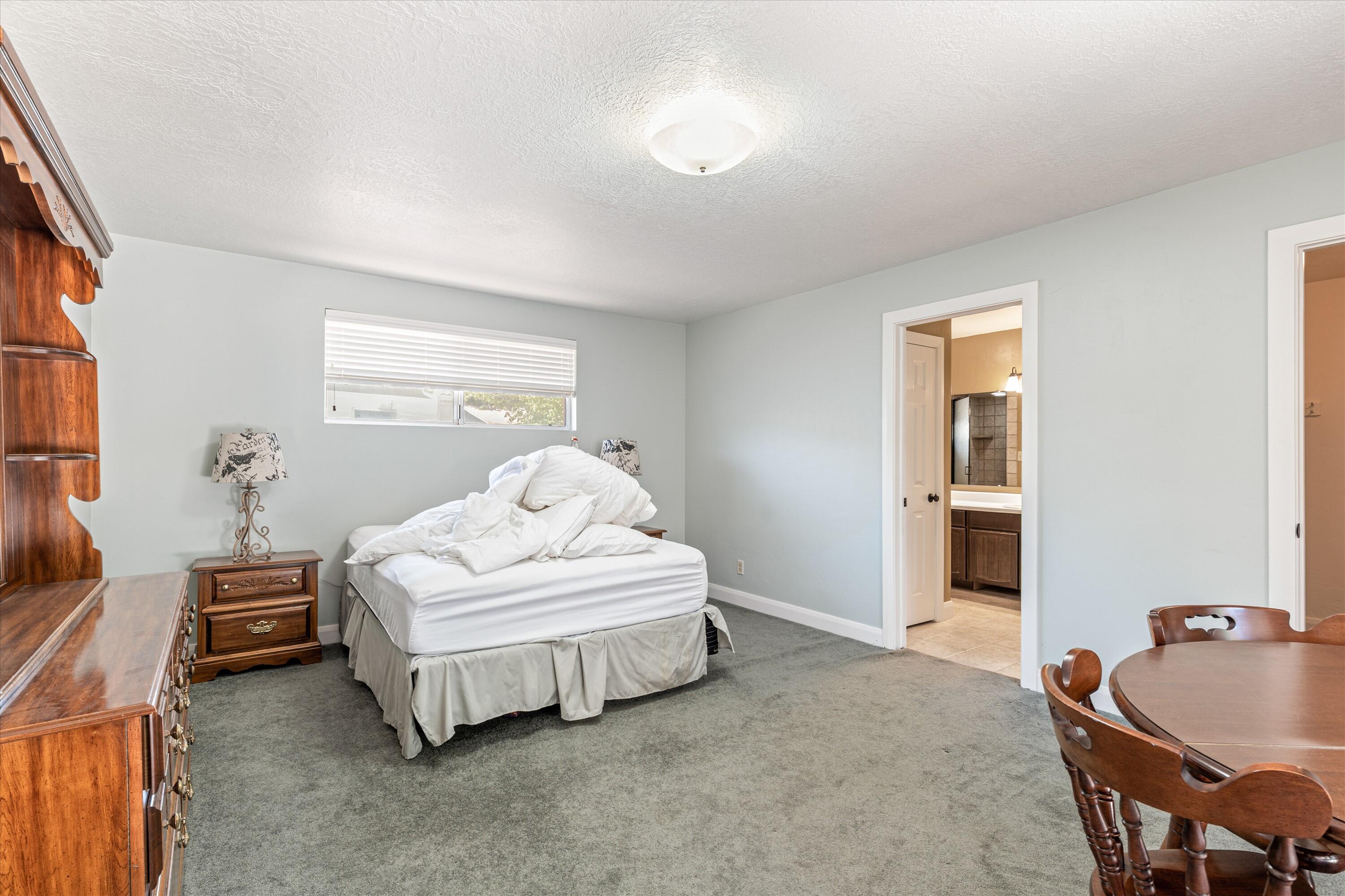 BLOOMINGTON COUNTRY CLUB - Residential