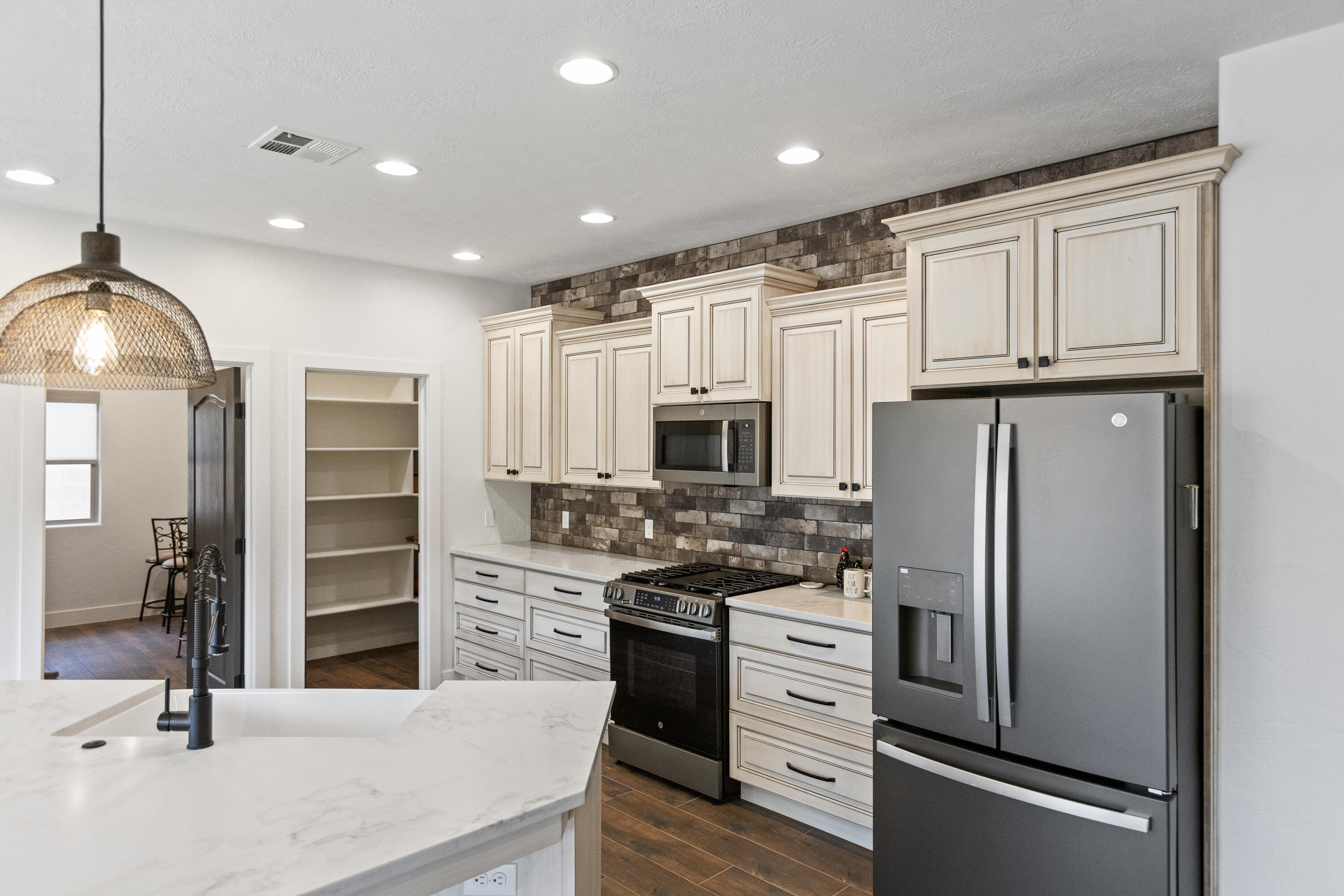 PAINTED DESERT ESTATES - Residential