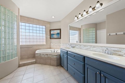 Tiny photo for 2274 S Mountain View CIR, Saint George, UT 84790 (MLS # 25-267763)