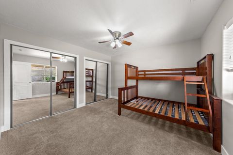 Tiny photo for 2274 S Mountain View CIR, Saint George, UT 84790 (MLS # 25-267763)