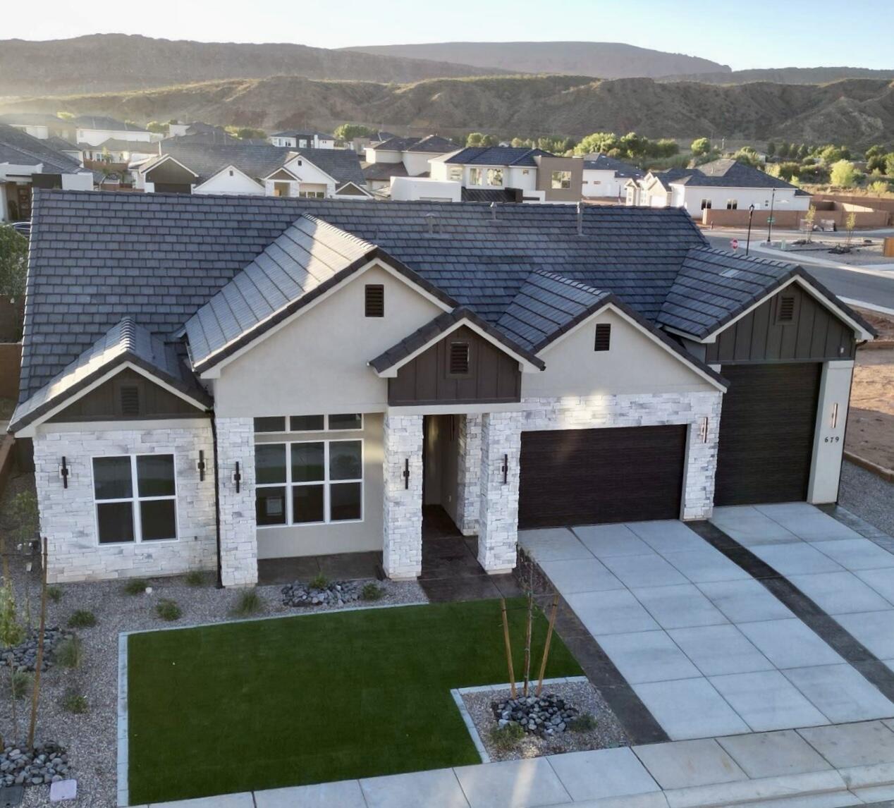 RIVERBEND AT SUNRISE VALLEY - Residential