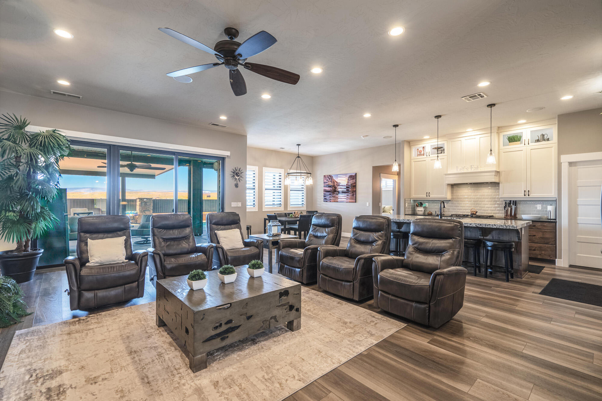 CROSS ROADS AT STUCKI FARMS - Residential