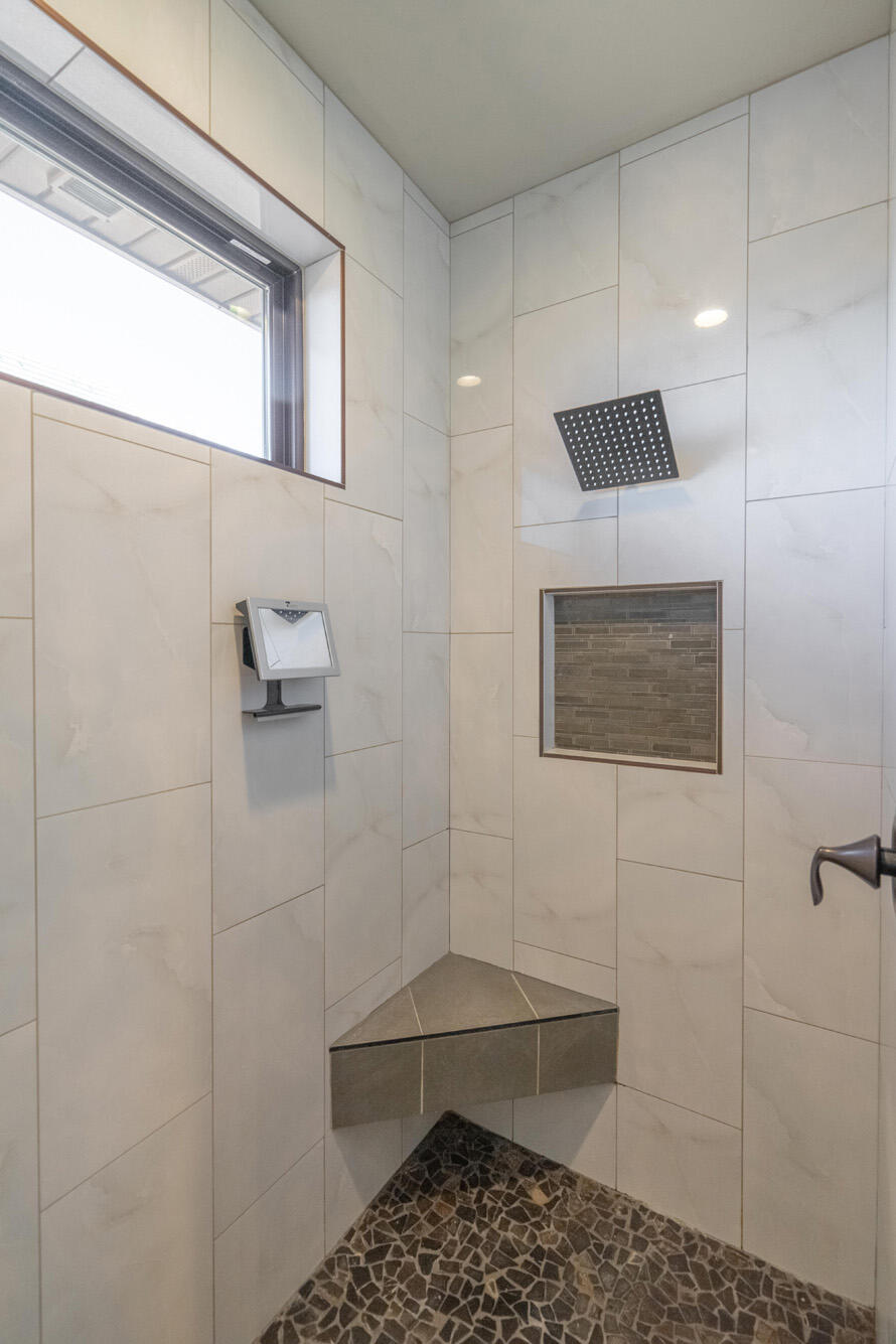 CROSS ROADS AT STUCKI FARMS - Residential