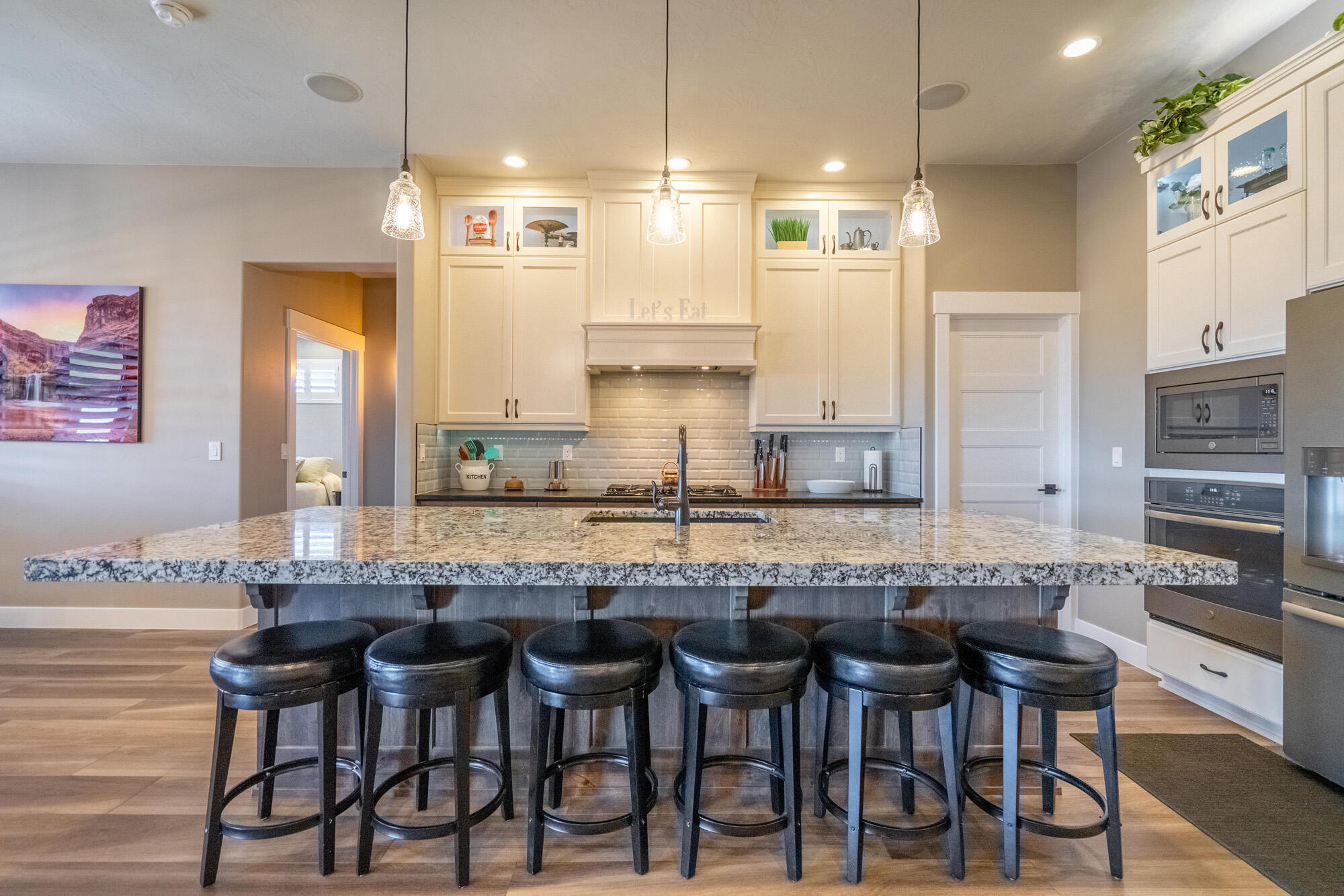 CROSS ROADS AT STUCKI FARMS - Residential