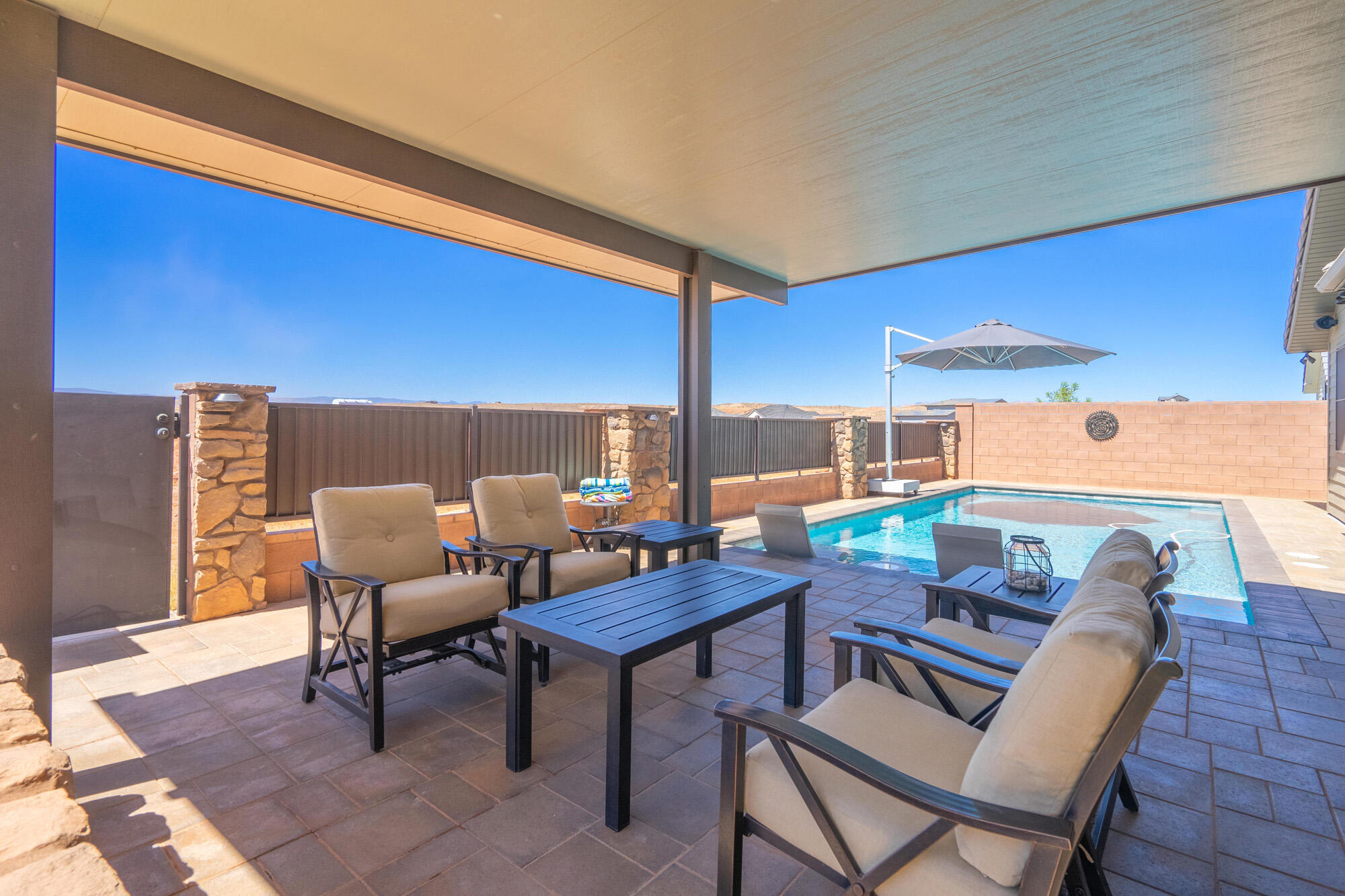 CROSS ROADS AT STUCKI FARMS - Residential