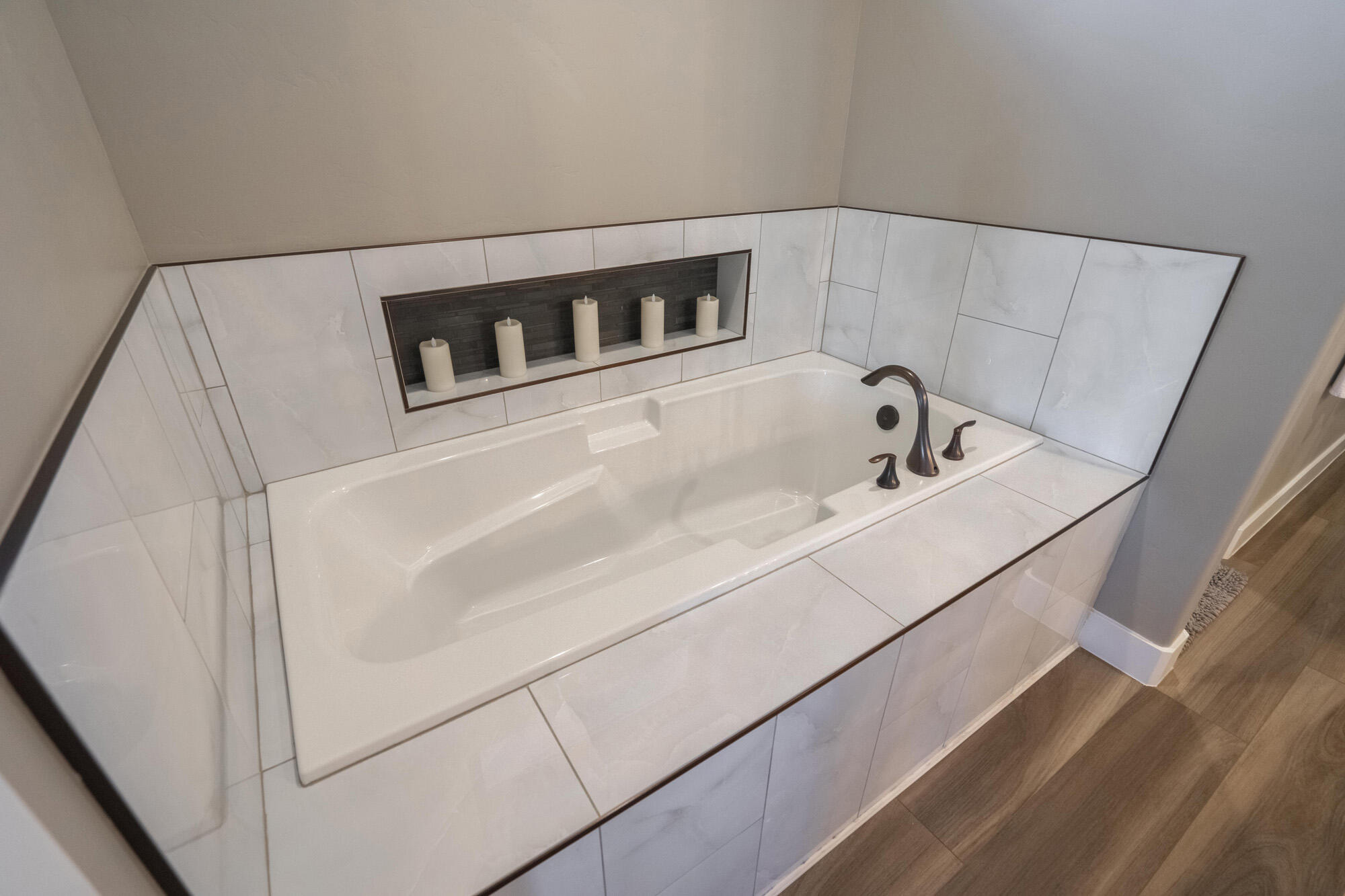 CROSS ROADS AT STUCKI FARMS - Residential