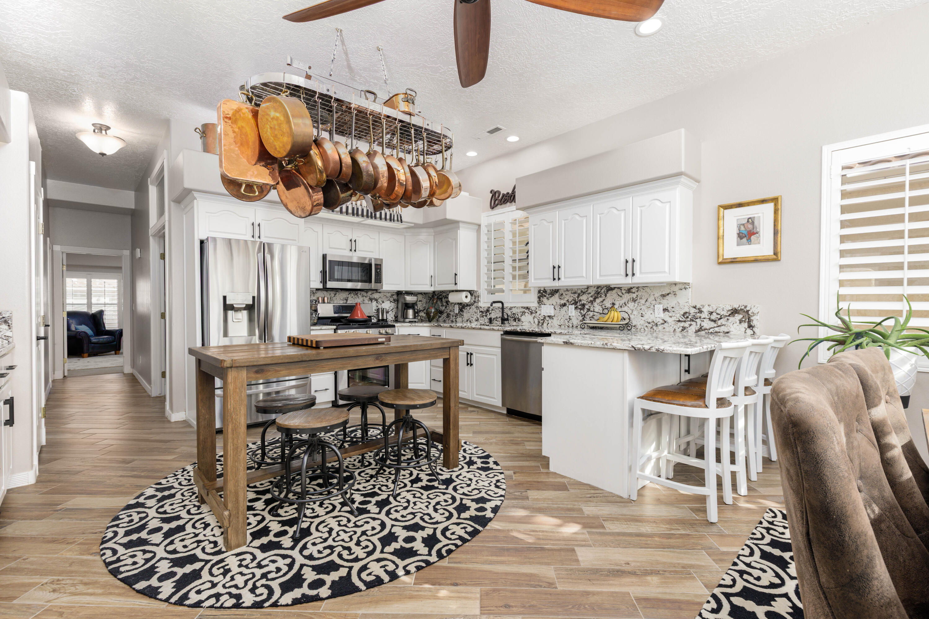 RIVERWOOD TOWNHOMES - Residential