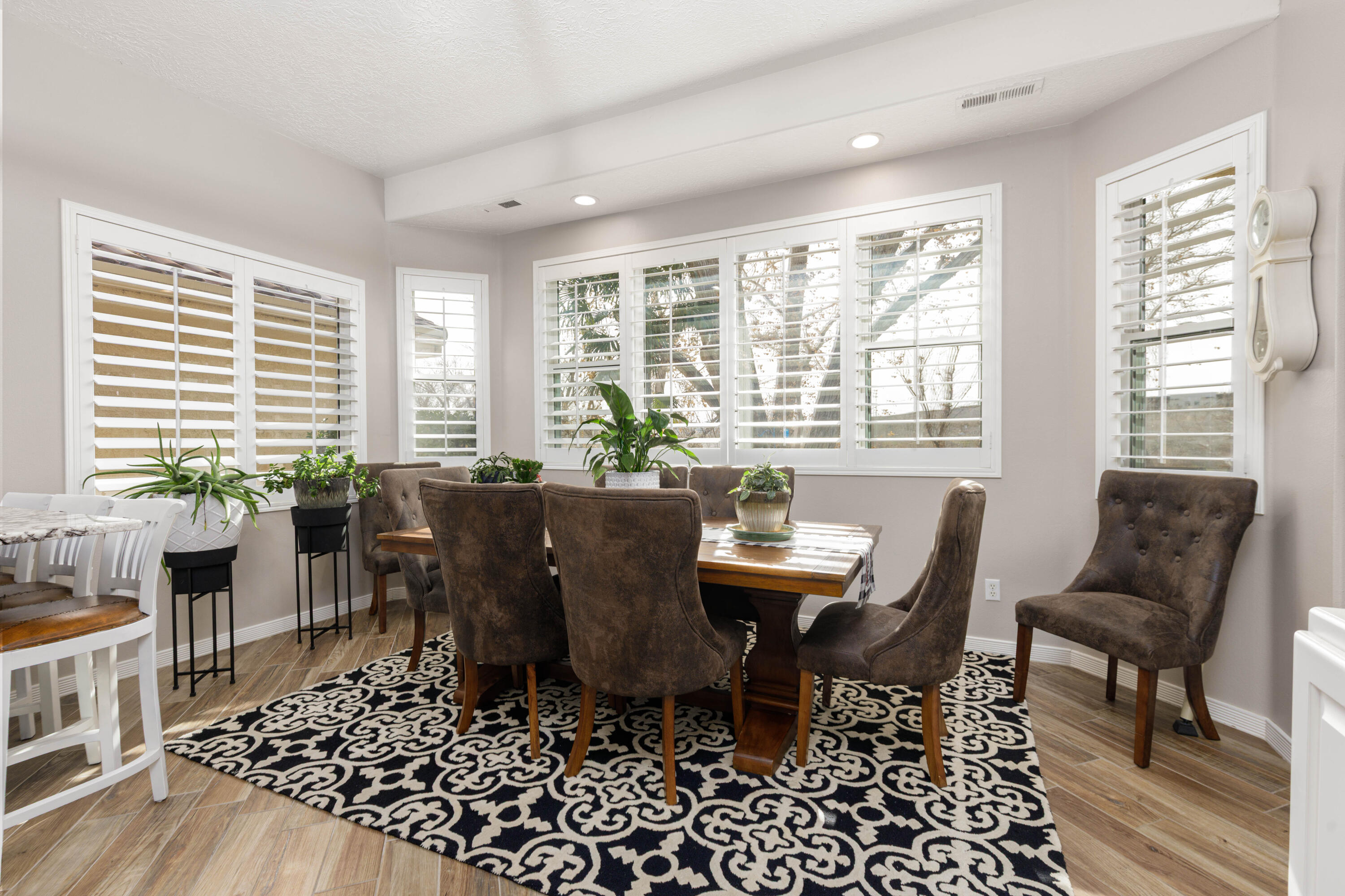 RIVERWOOD TOWNHOMES - Residential