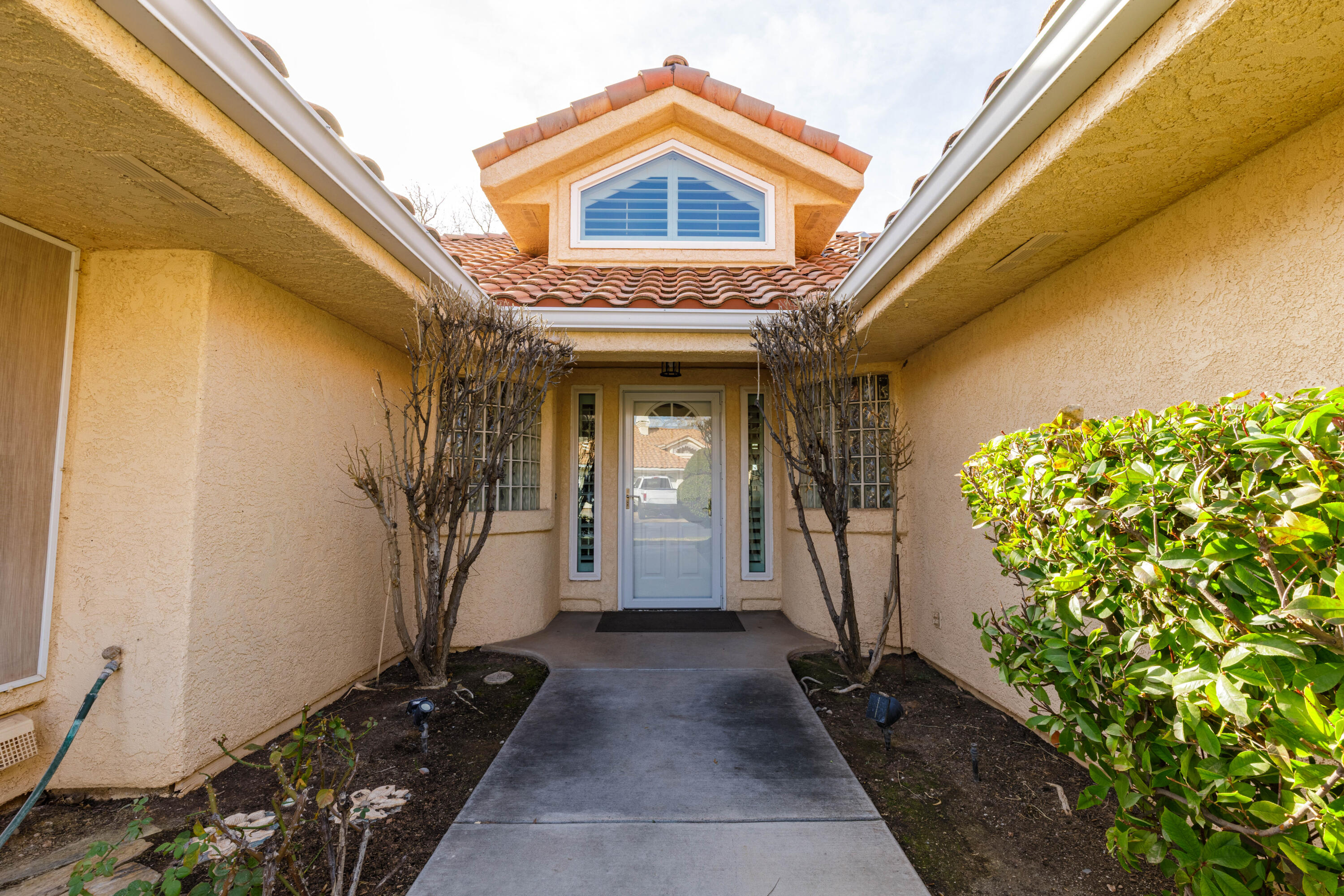 RIVERWOOD TOWNHOMES - Residential