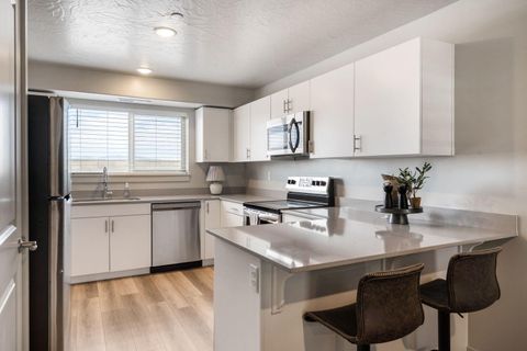 Tiny photo for 228 N LONE ROCK #206, Hurricane, UT 84737 (MLS # 26-268493)