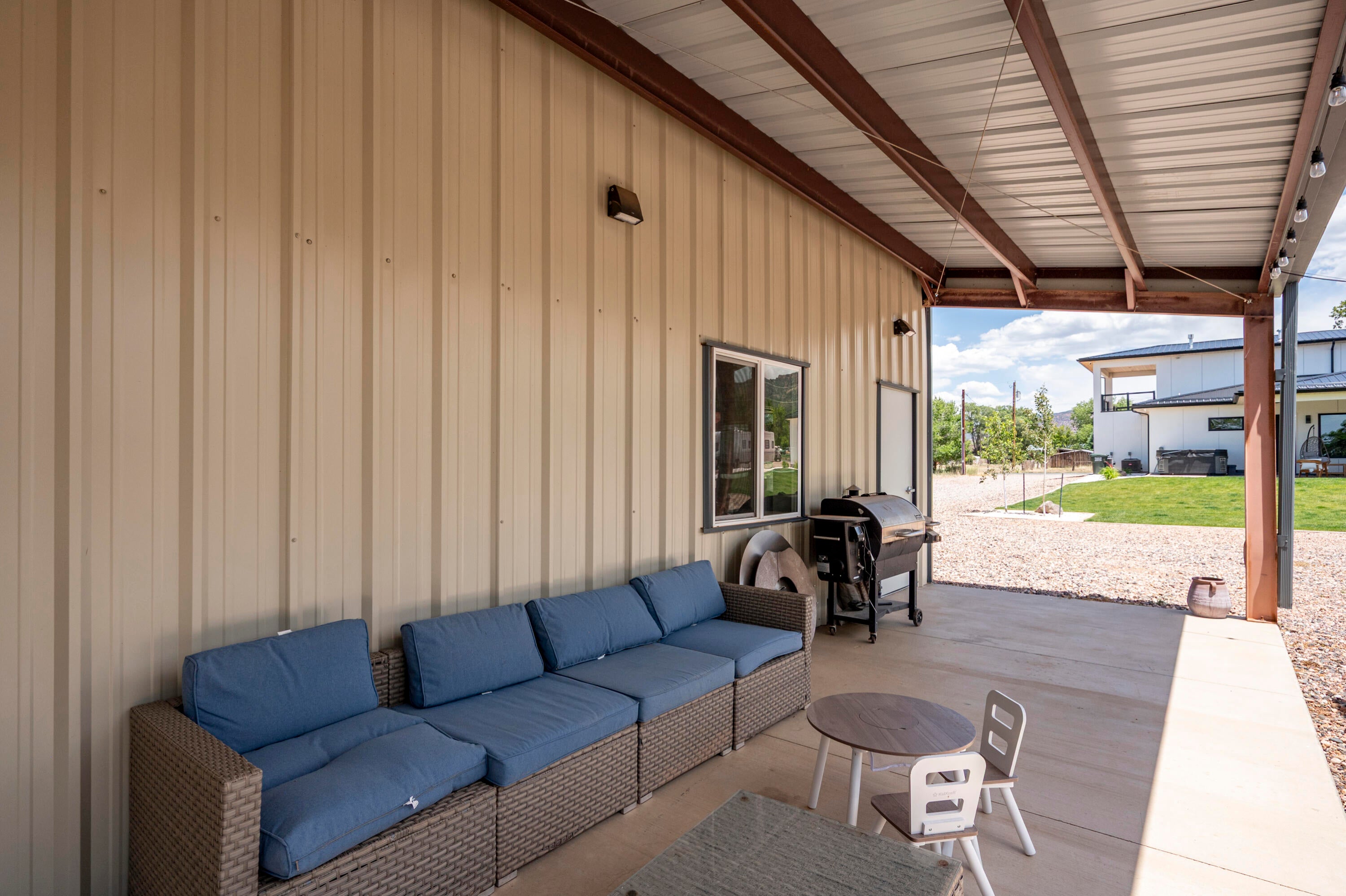 329 N 400 W, Parowan, UT, 84761, USA, 3 Bedrooms Bedrooms, ,3 BathroomsBathrooms,Residential,Active,329 N 400 W,26-273061