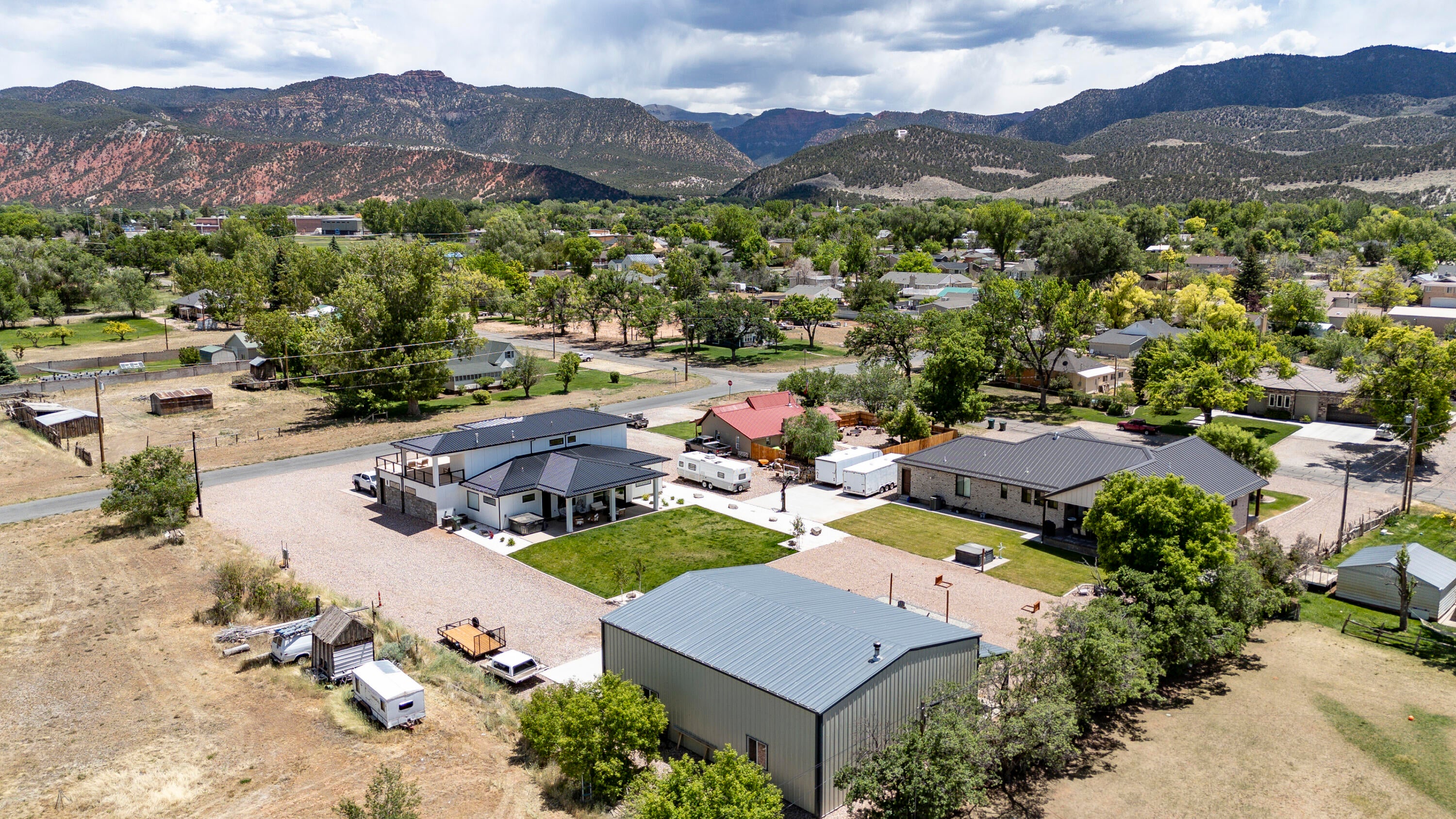 329 N 400 W, Parowan, UT, 84761, USA, 3 Bedrooms Bedrooms, ,3 BathroomsBathrooms,Residential,Active,329 N 400 W,26-273061
