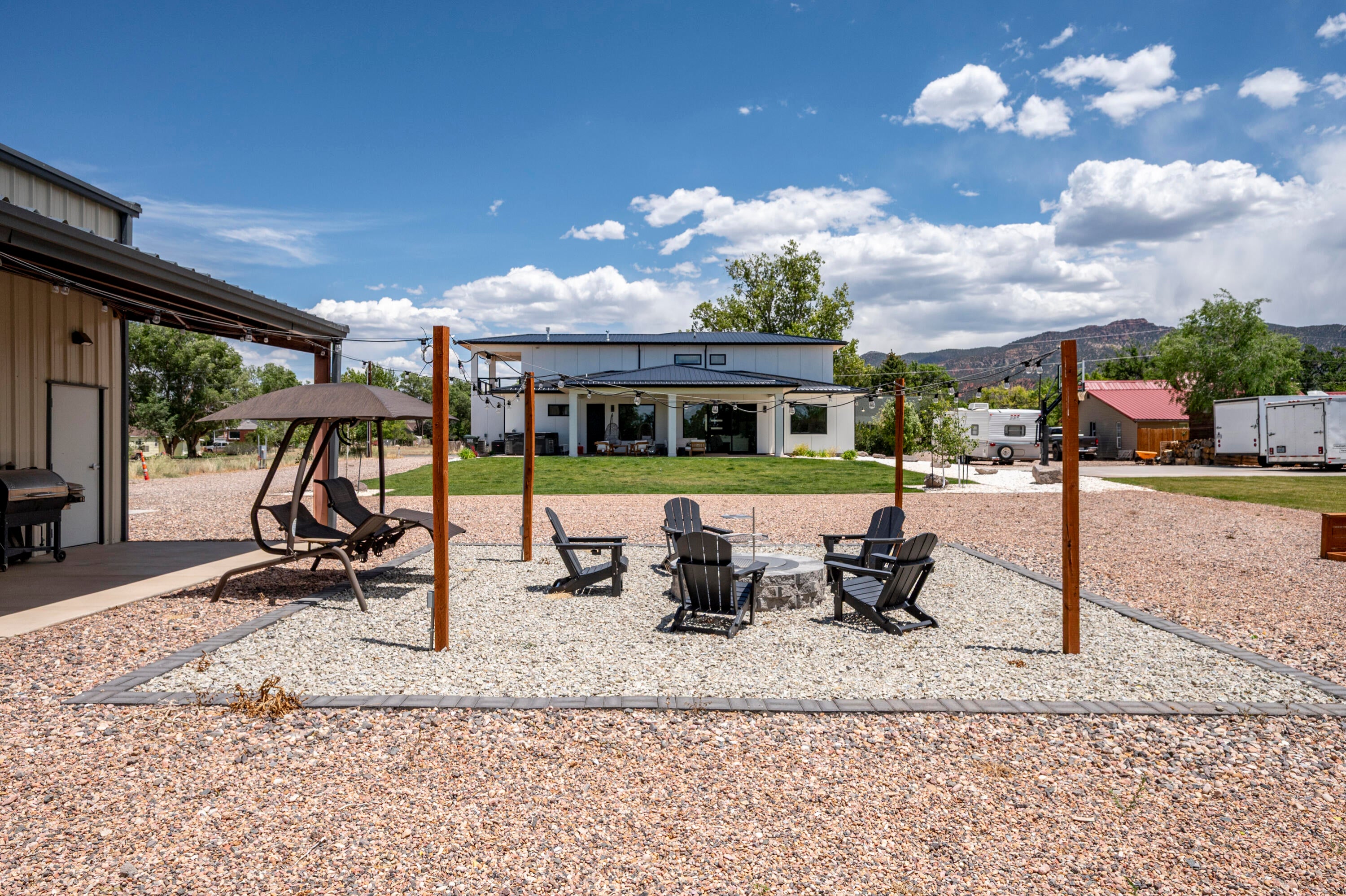 329 N 400 W, Parowan, UT, 84761, USA, 3 Bedrooms Bedrooms, ,3 BathroomsBathrooms,Residential,Active,329 N 400 W,26-273061