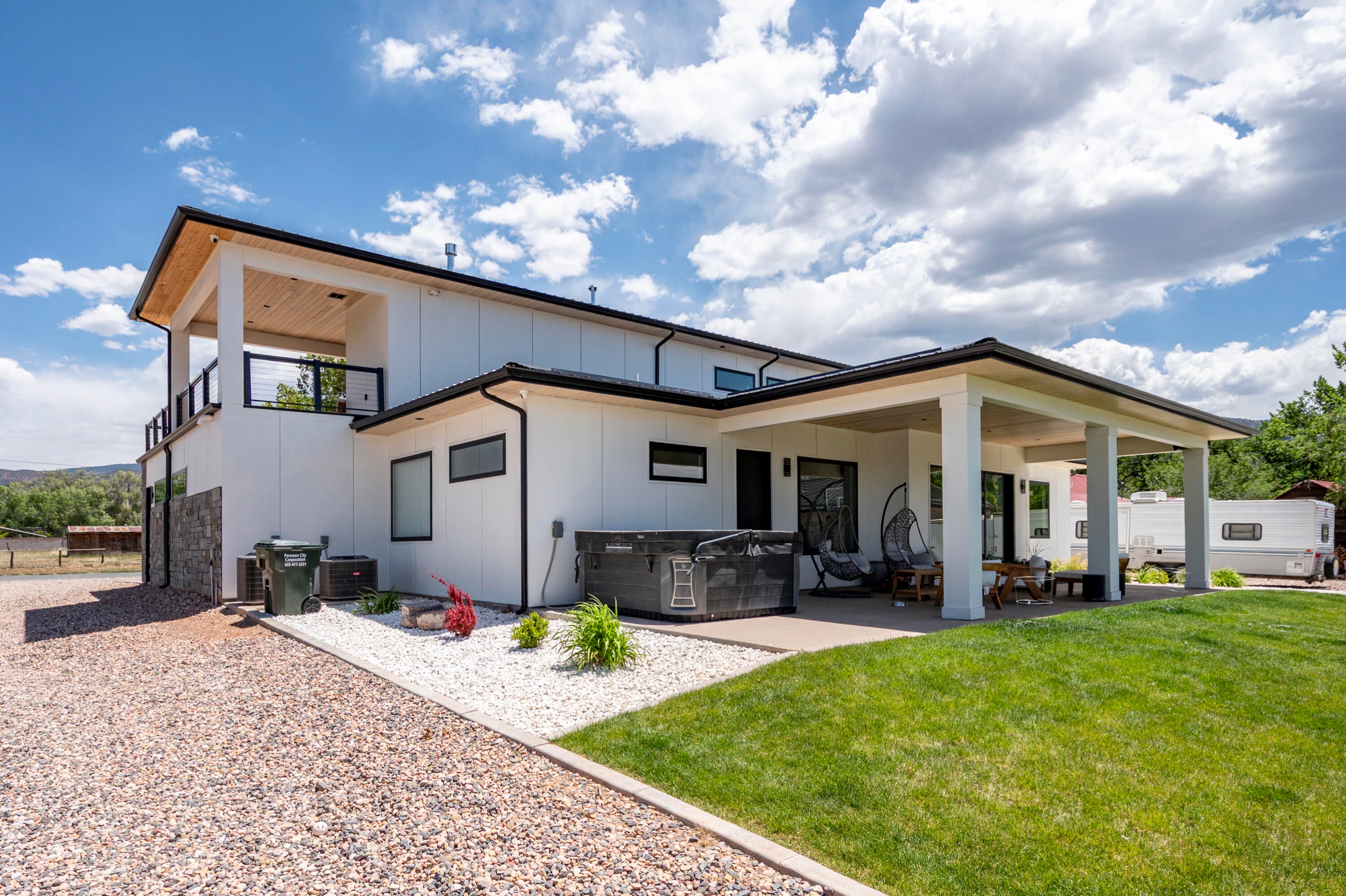 329 N 400 W, Parowan, UT, 84761, USA, 3 Bedrooms Bedrooms, ,3 BathroomsBathrooms,Residential,Active,329 N 400 W,26-273061
