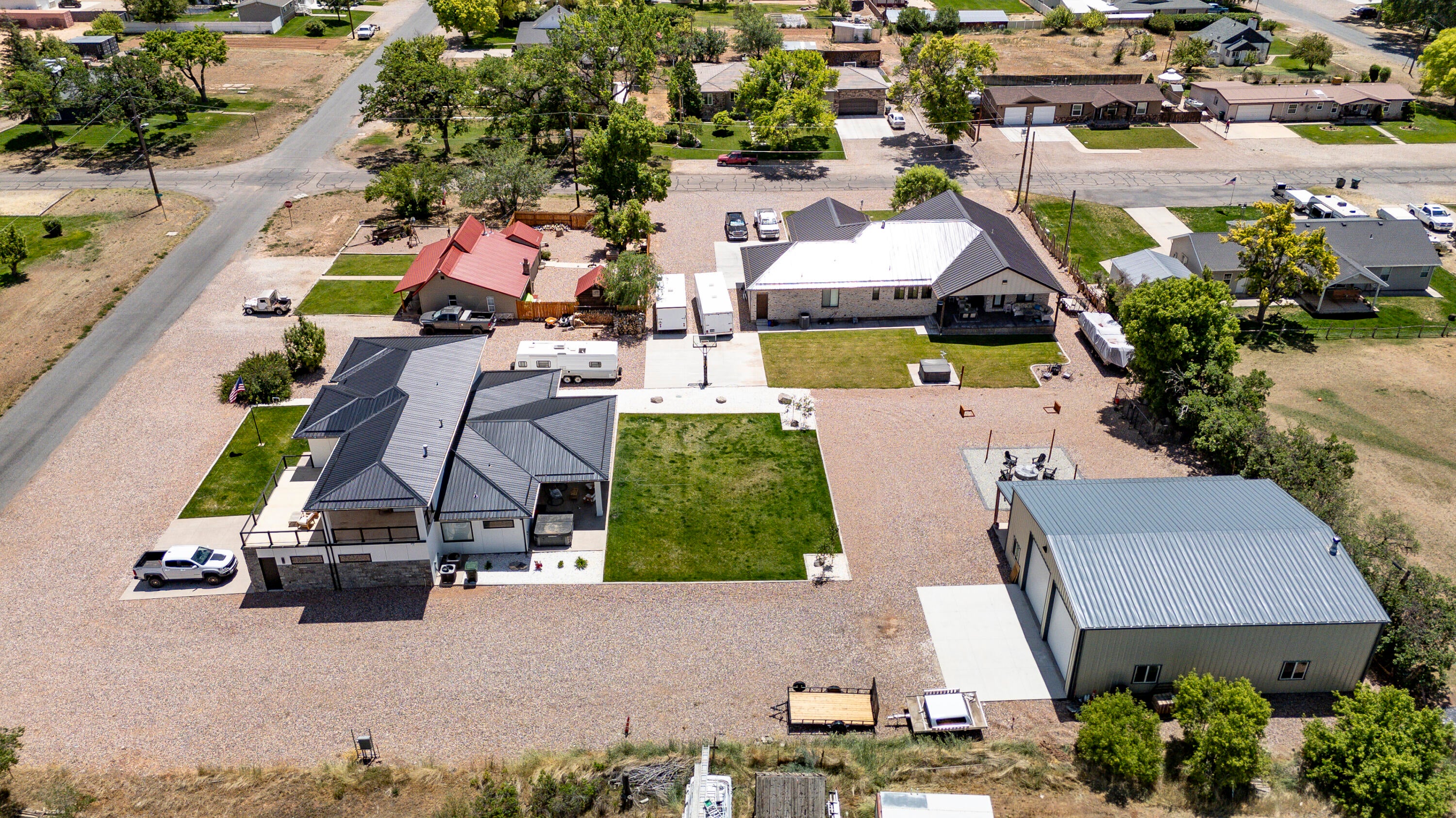 329 N 400 W, Parowan, UT, 84761, USA, 3 Bedrooms Bedrooms, ,3 BathroomsBathrooms,Residential,Active,329 N 400 W,26-273061