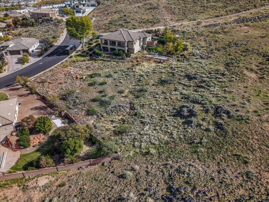Highly desirable and difficult to find 2/3 acre lot with views in Hurricane. This
outstanding location is close to both SR-9 and Southern Parkway for access to Sand
Hollow State Park, Zion National Park and the St George airport. The property backs to
open space for absolute peace and privacy. Bring the builder of your choice and no
HOA fees in the subdivision.