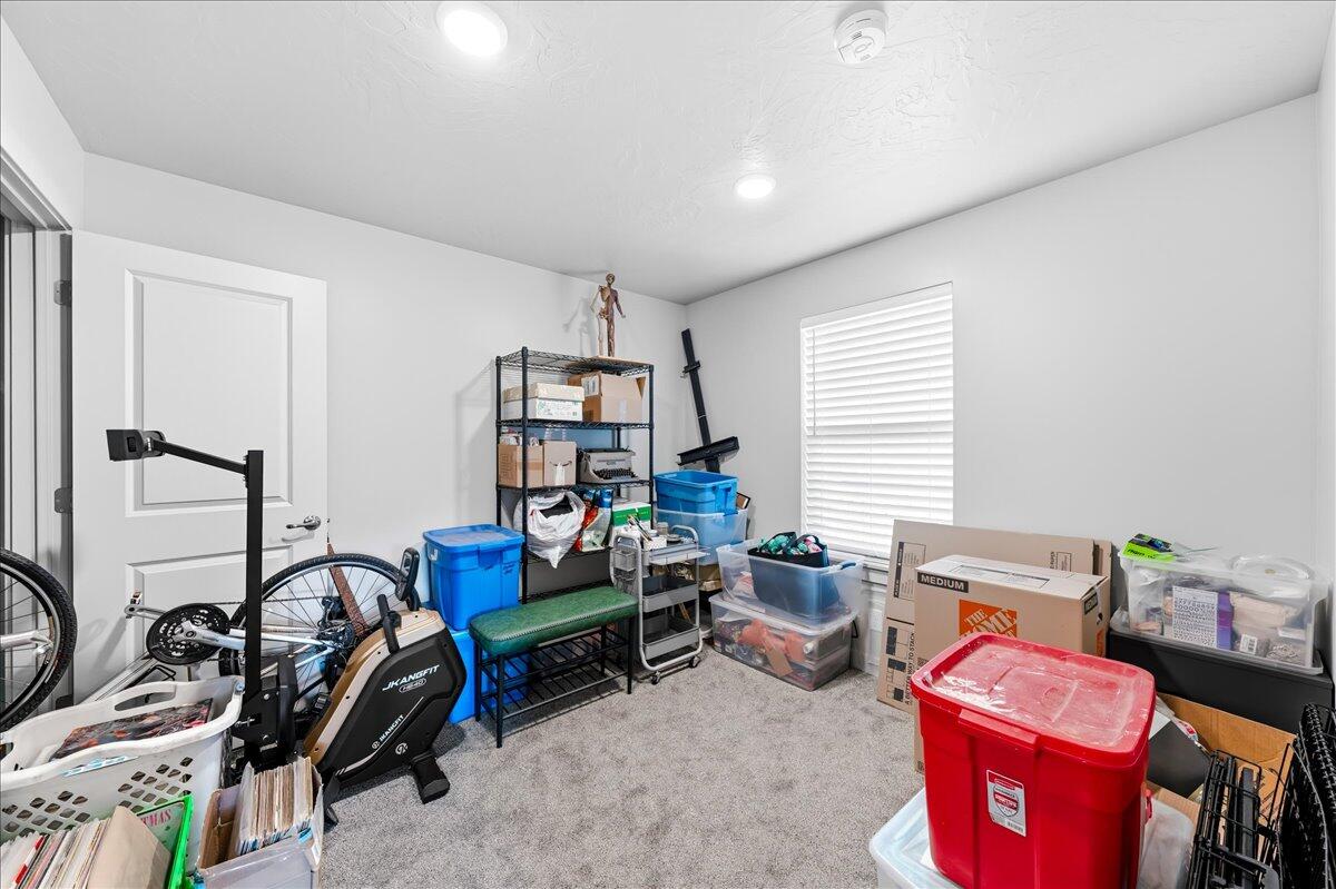 RED VISTA CONDO - Residential