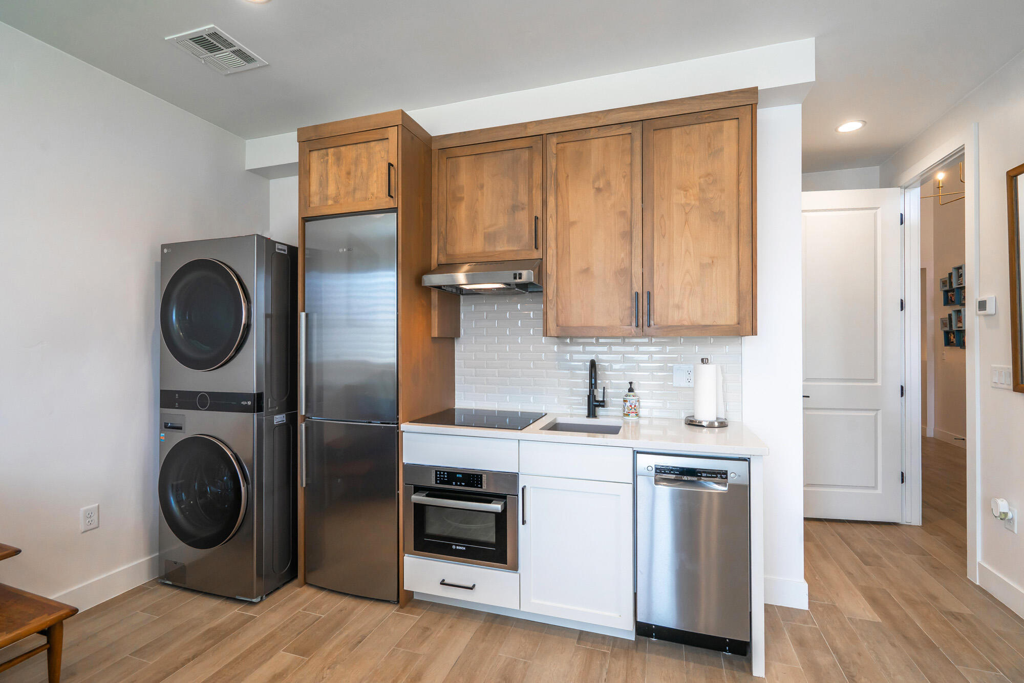 CROSS ROADS AT STUCKI FARMS - Residential