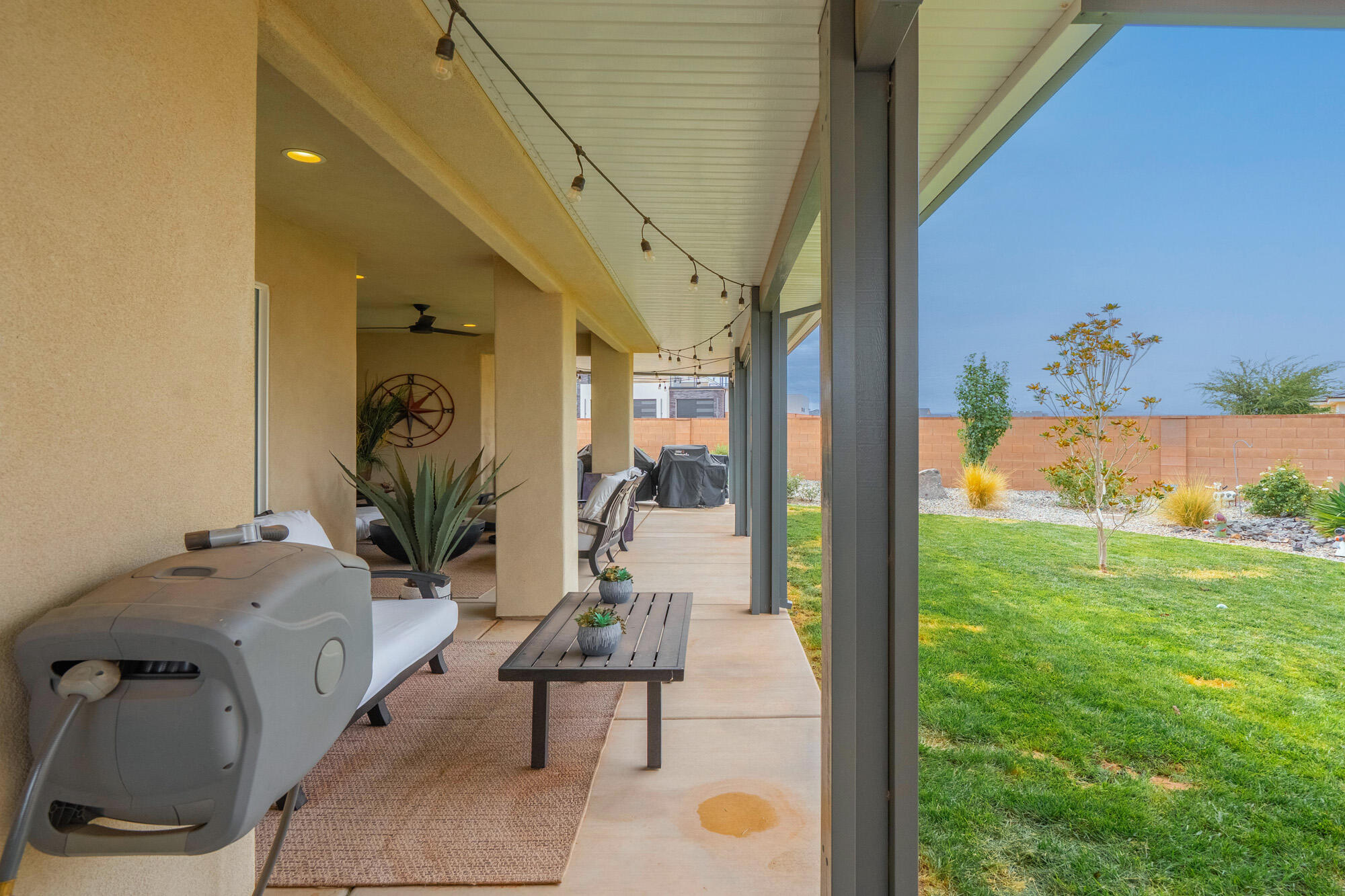 CROSS ROADS AT STUCKI FARMS - Residential