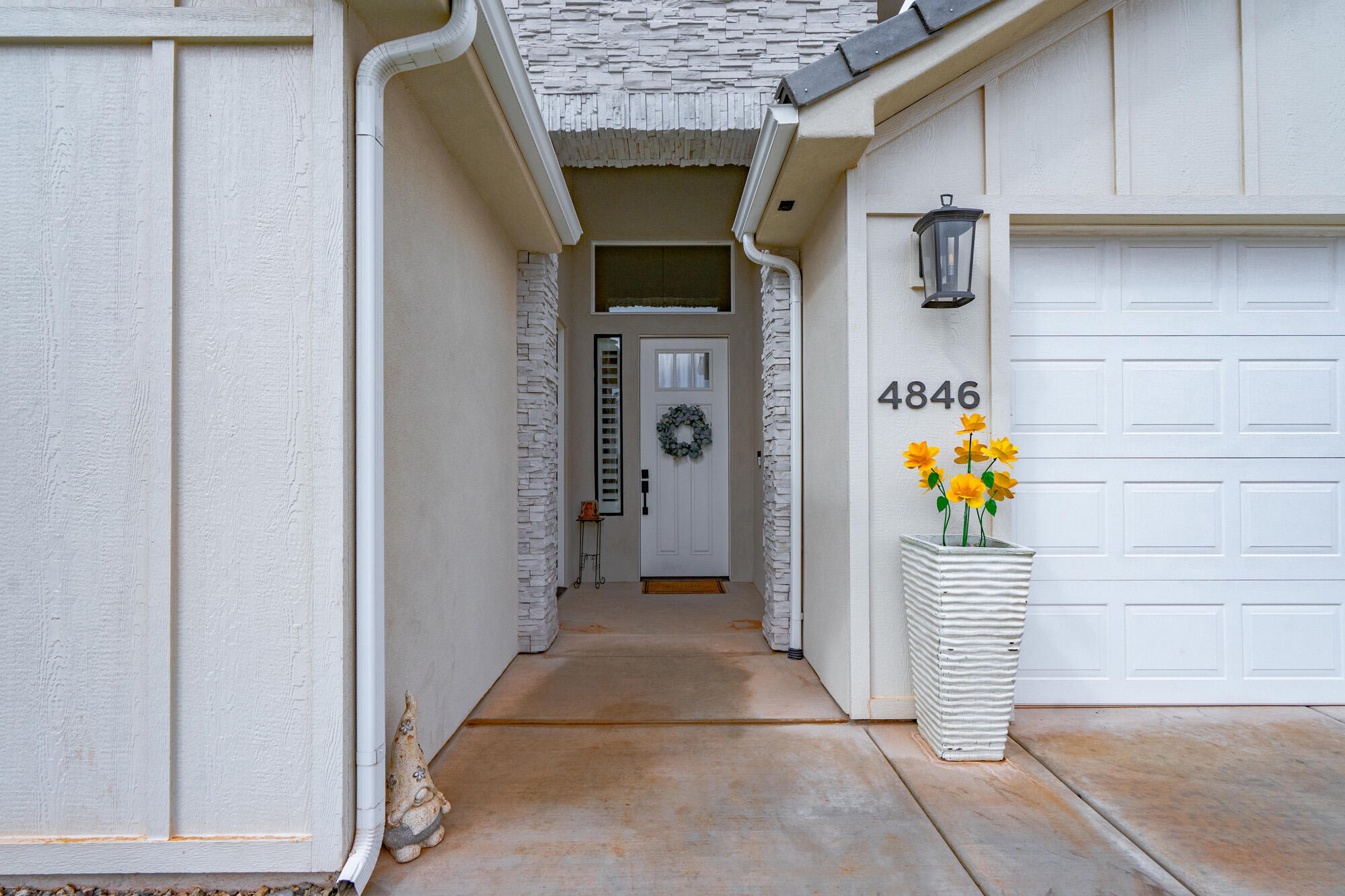 CROSS ROADS AT STUCKI FARMS - Residential