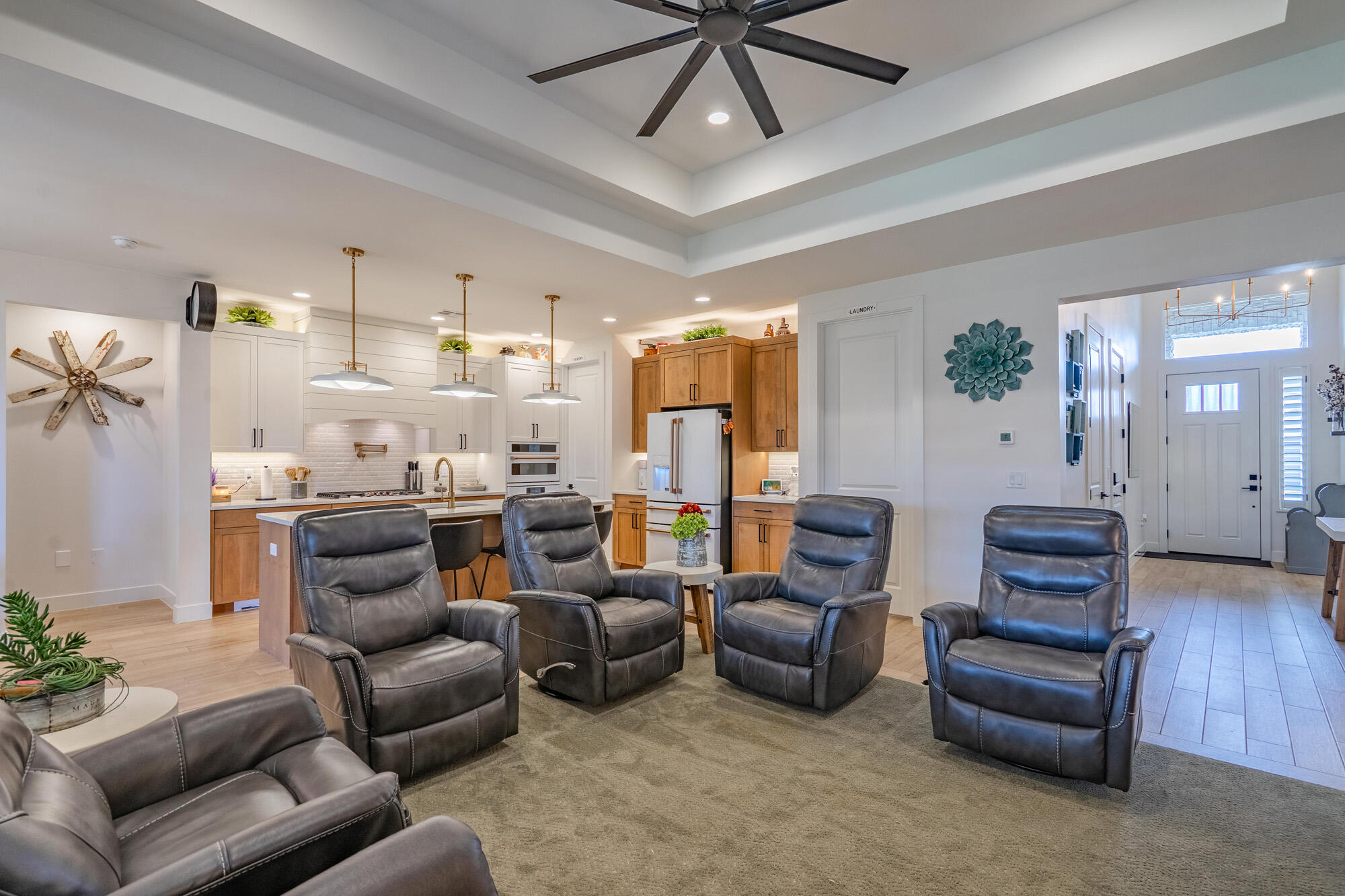 CROSS ROADS AT STUCKI FARMS - Residential