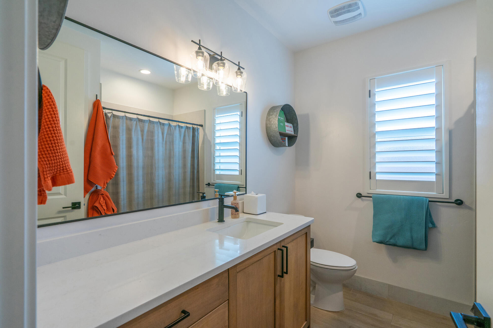 CROSS ROADS AT STUCKI FARMS - Residential