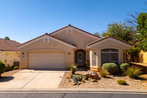 Photo of 1448 W Summer Poppy DR, Saint George, UT 84790 (MLS # 26-274983)
