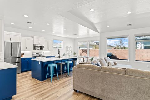 Tiny photo for 3087 E Fuchsia DR, Saint George, UT 84790 (MLS # 25-266280)