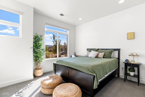 Tiny photo for 3087 E Fuchsia DR, Saint George, UT 84790 (MLS # 25-266280)