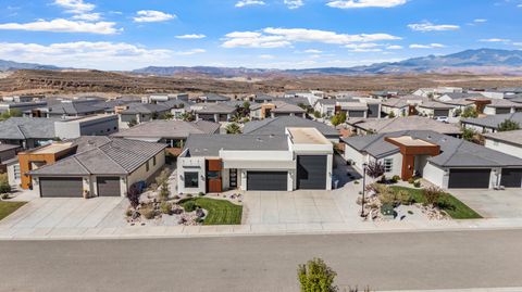 Tiny photo for 3087 E Fuchsia DR, Saint George, UT 84790 (MLS # 25-266280)