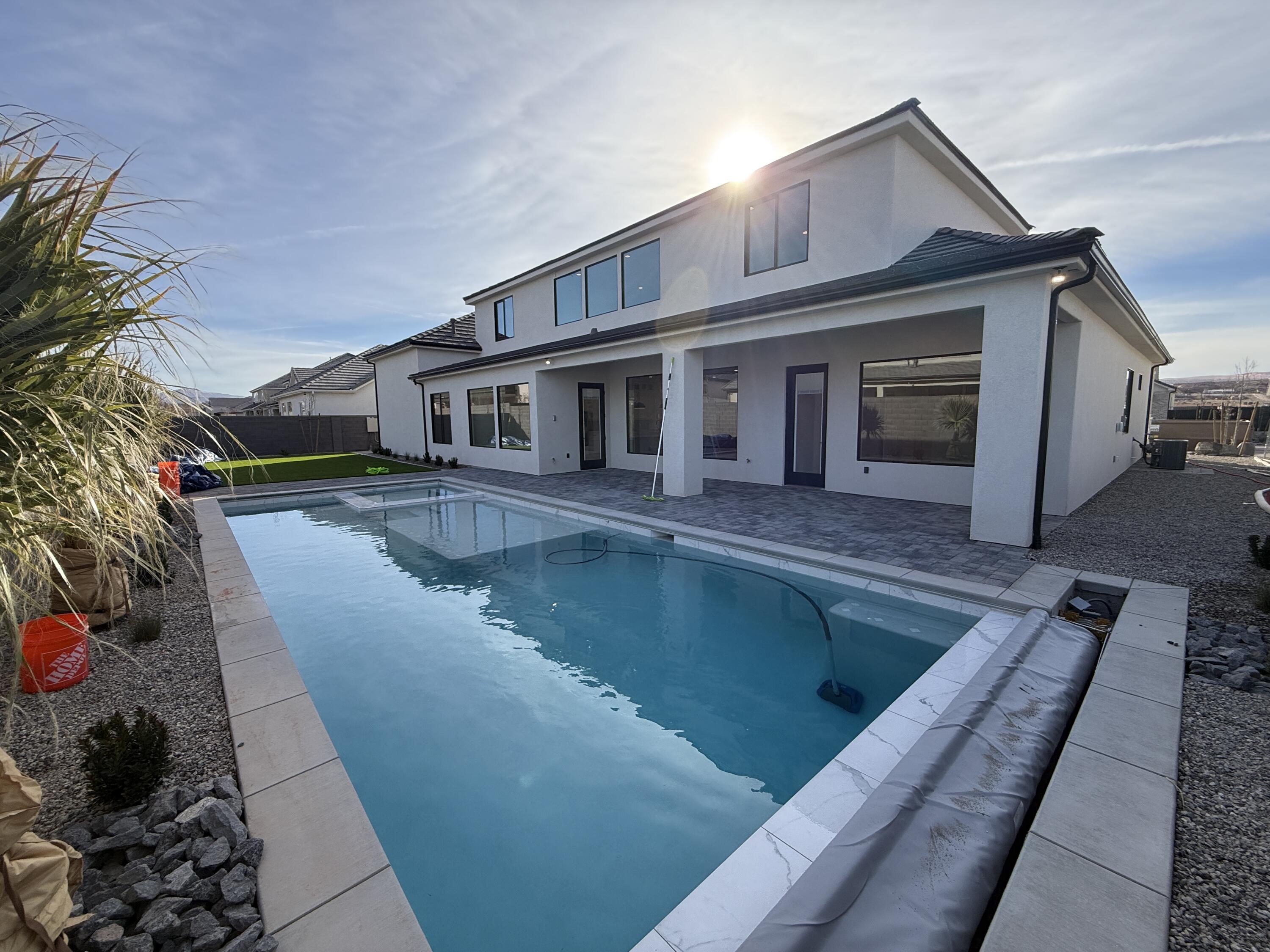 SYCAMORE VILLAGE - Residential