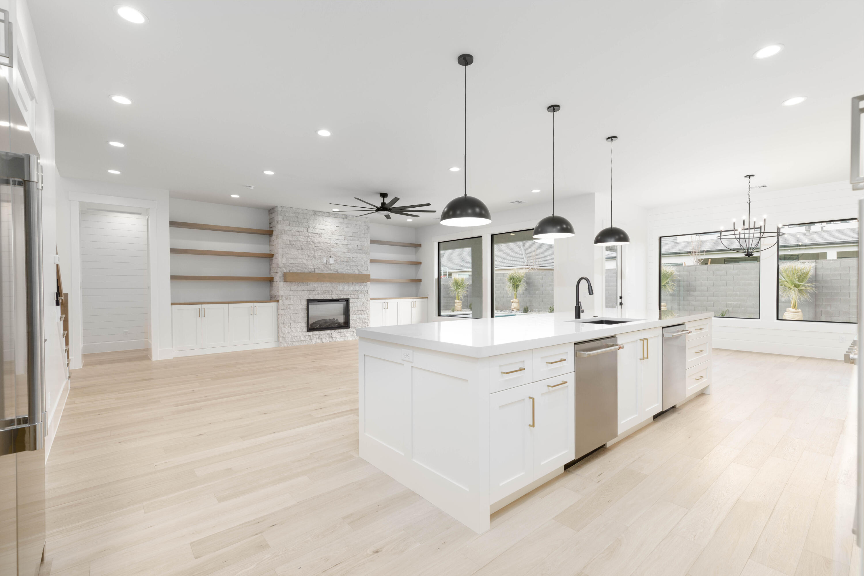 SYCAMORE VILLAGE - Residential