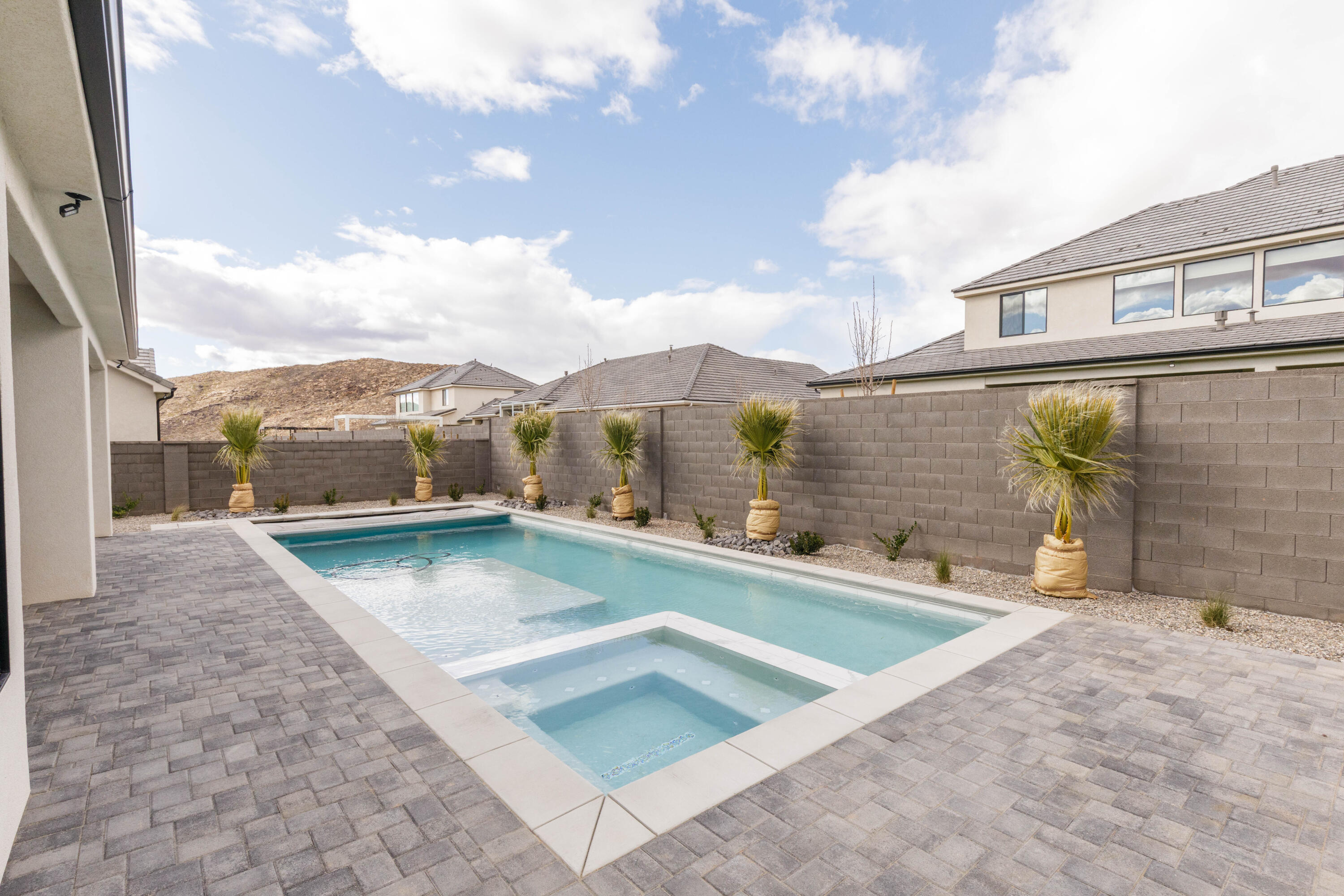 SYCAMORE VILLAGE - Residential