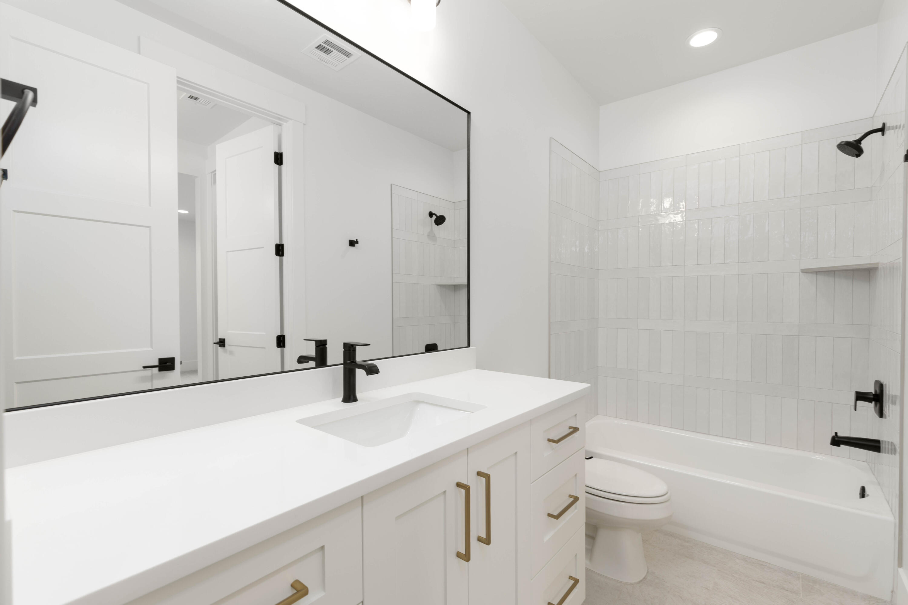 SYCAMORE VILLAGE - Residential