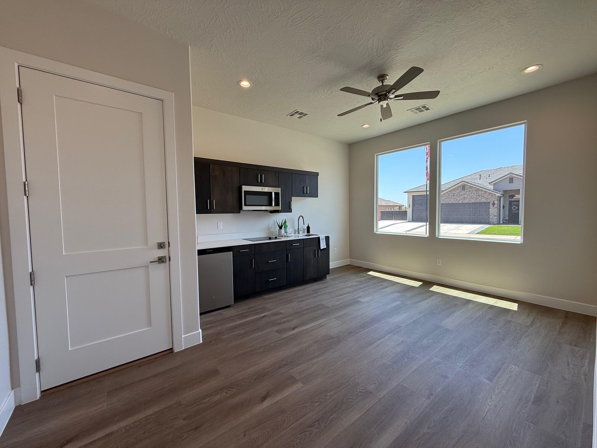 UNITY VILLAGE - Residential