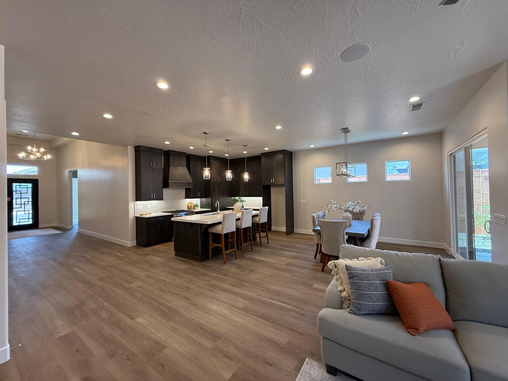 UNITY VILLAGE - Residential