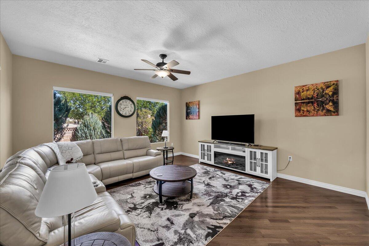 SUN RIVER - Residential