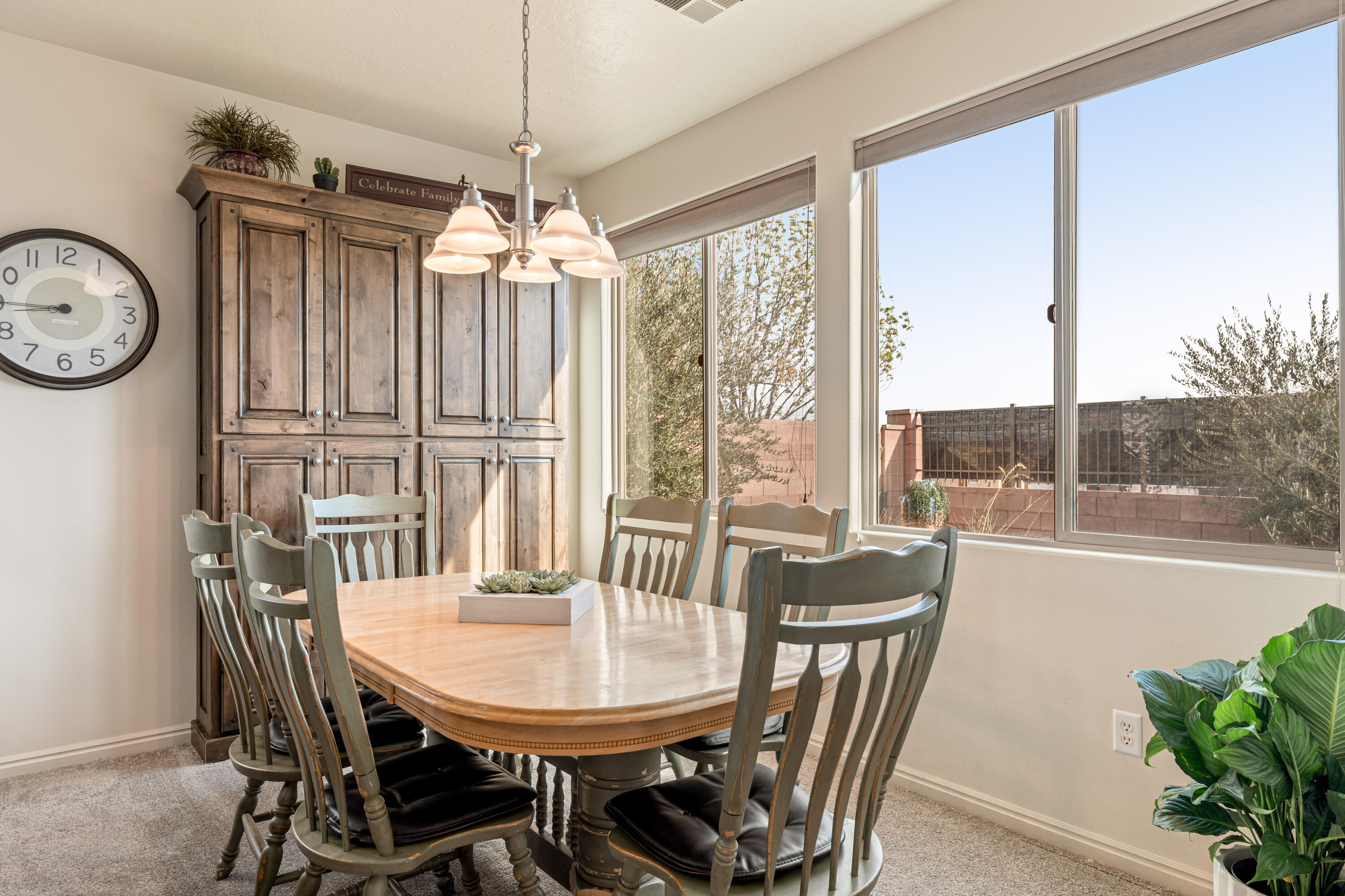 CORAL CANYON - Residential