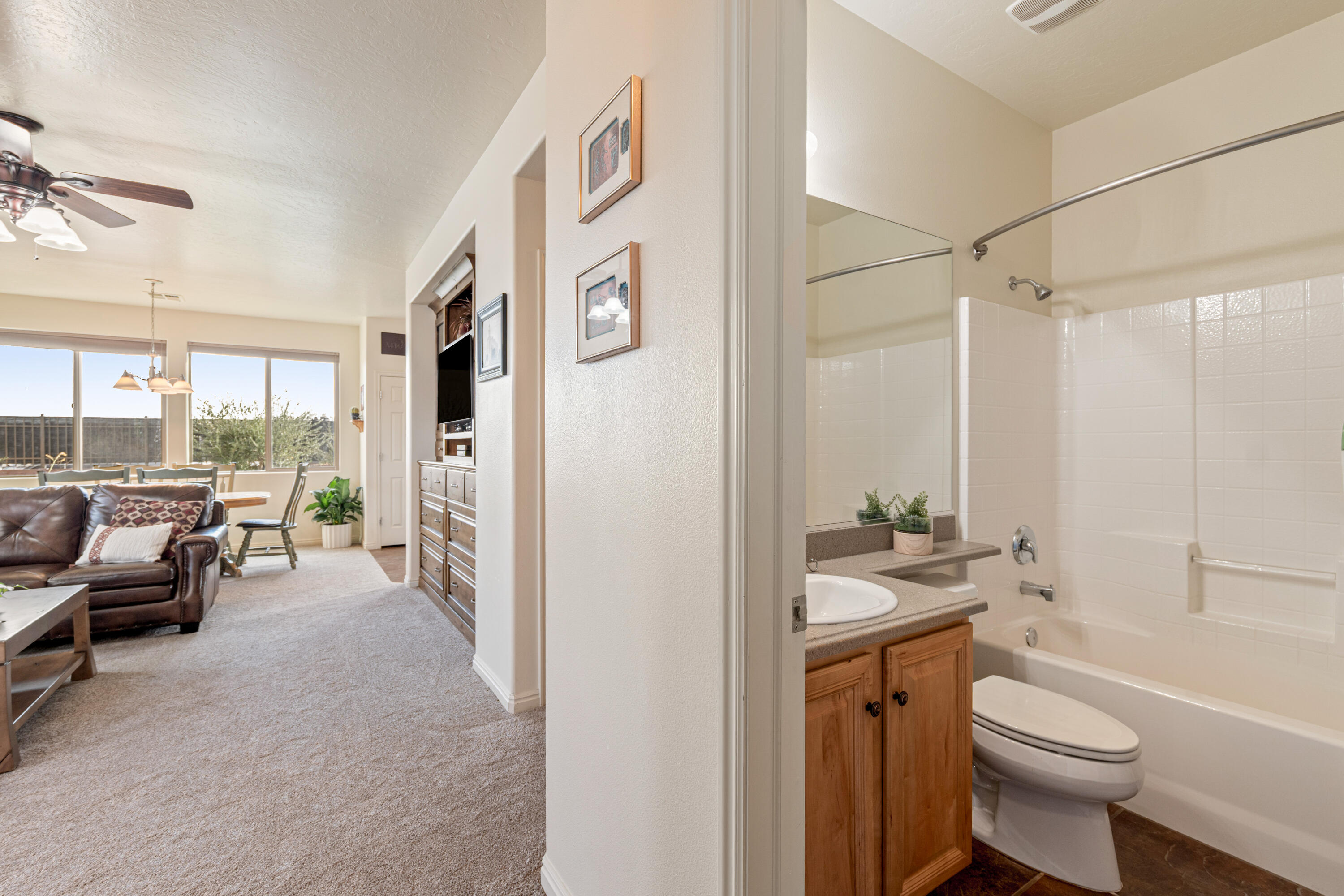 CORAL CANYON - Residential