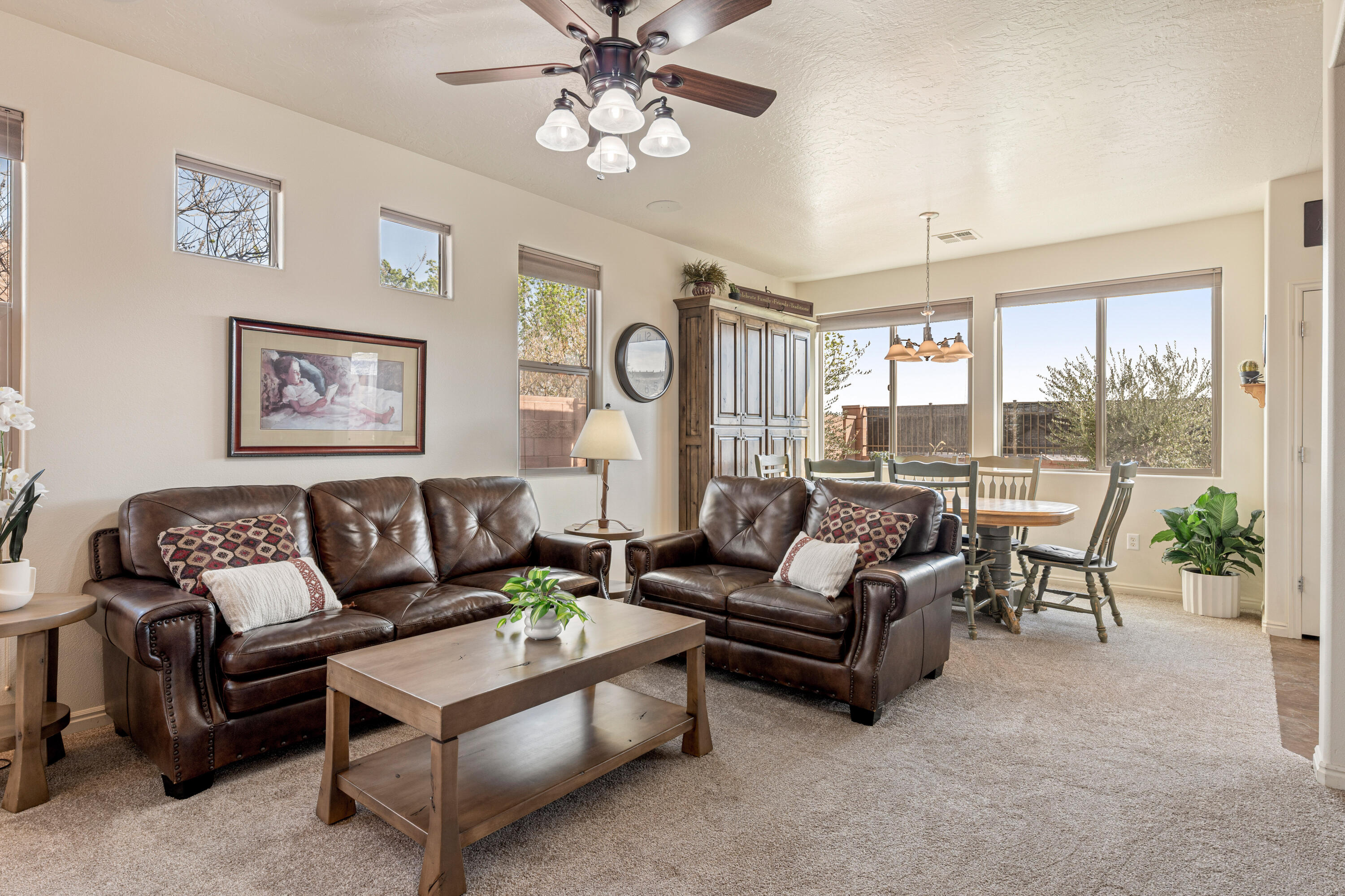 CORAL CANYON - Residential