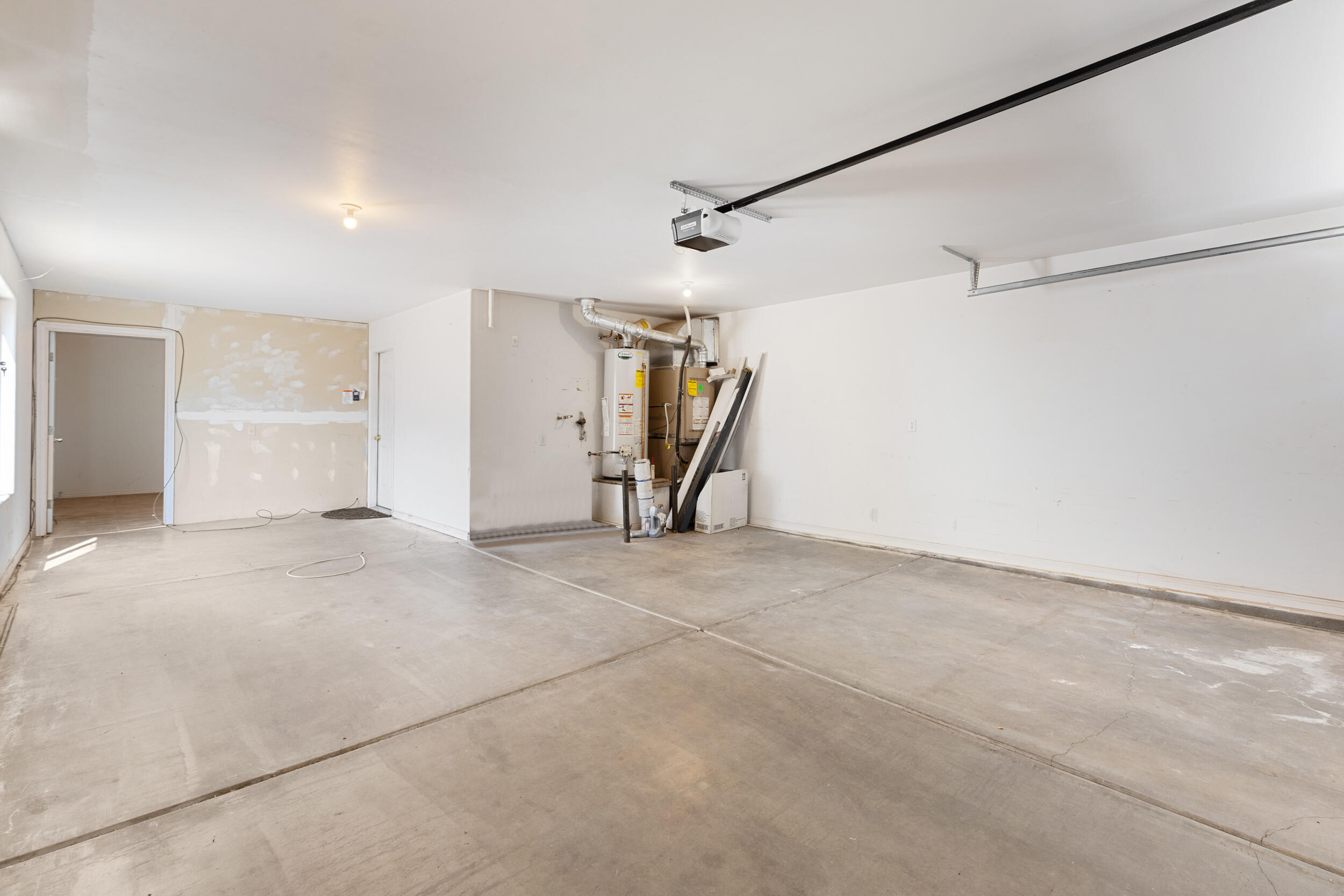 CANTERWOOD ESTATES - Residential