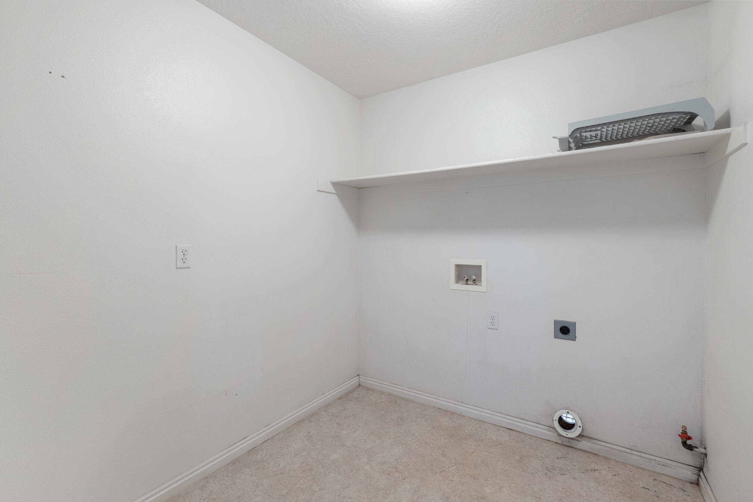 CANTERWOOD ESTATES - Residential