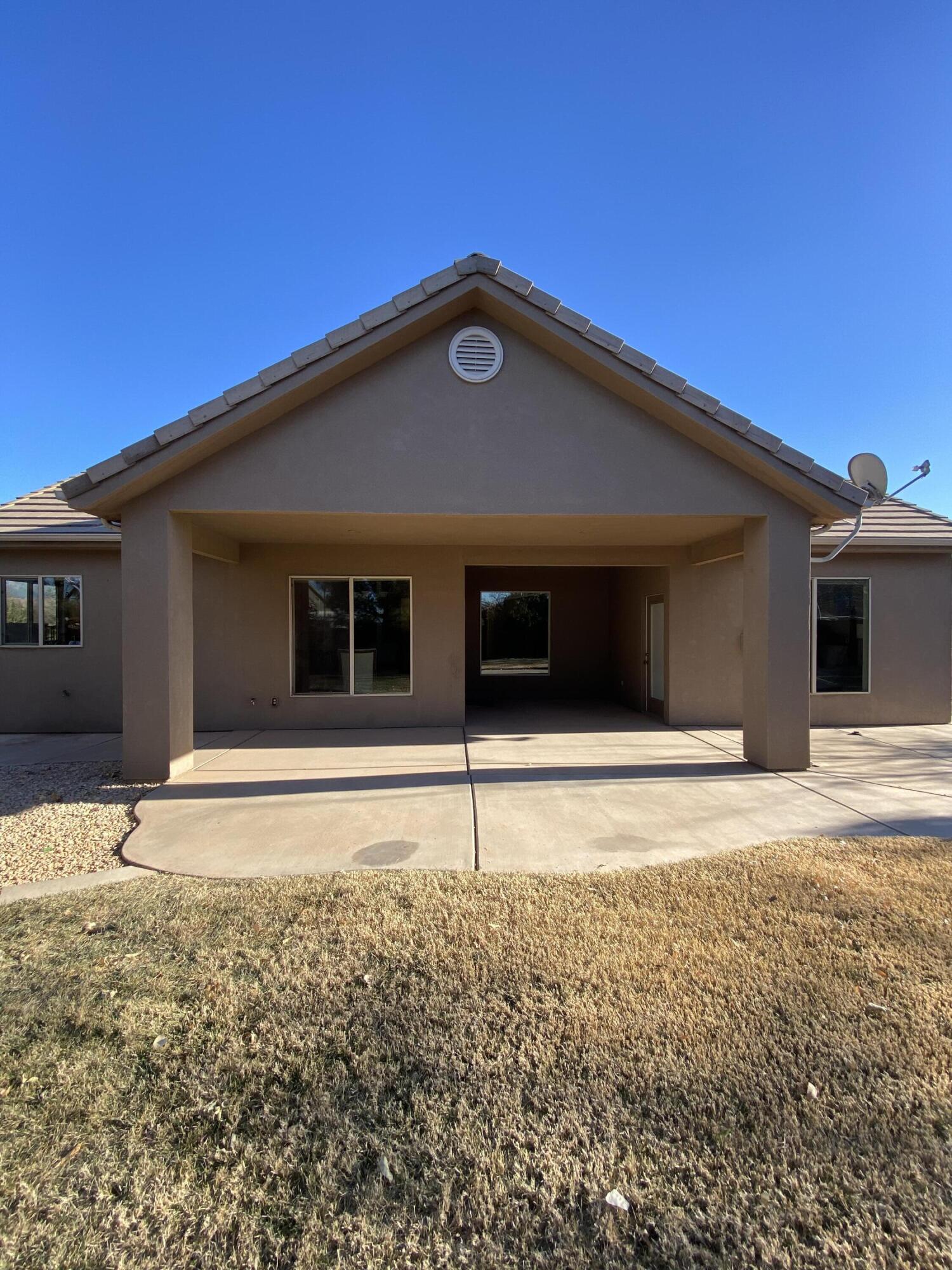 DESERT MEADOWS - Residential