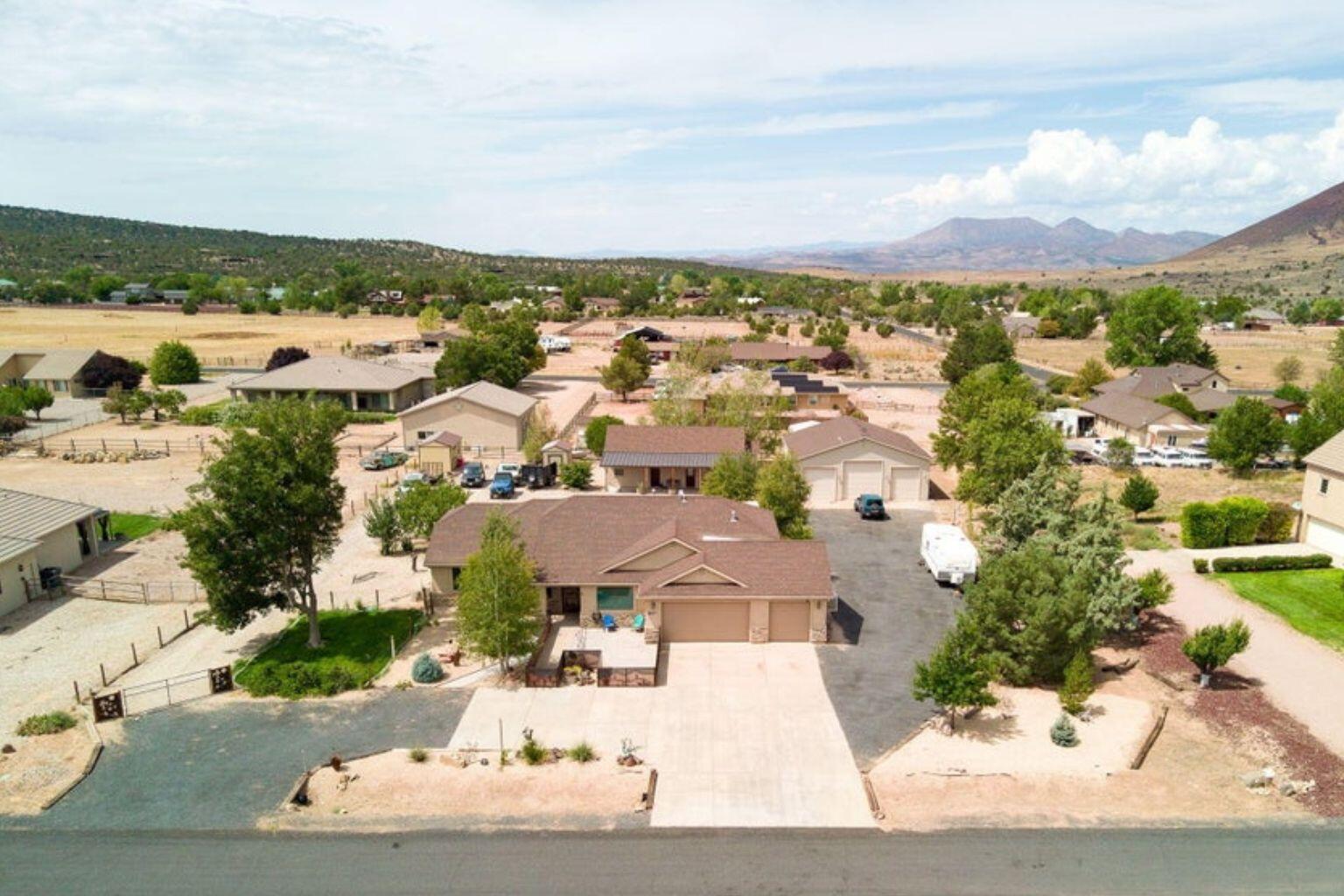 OLD FARM - Residential