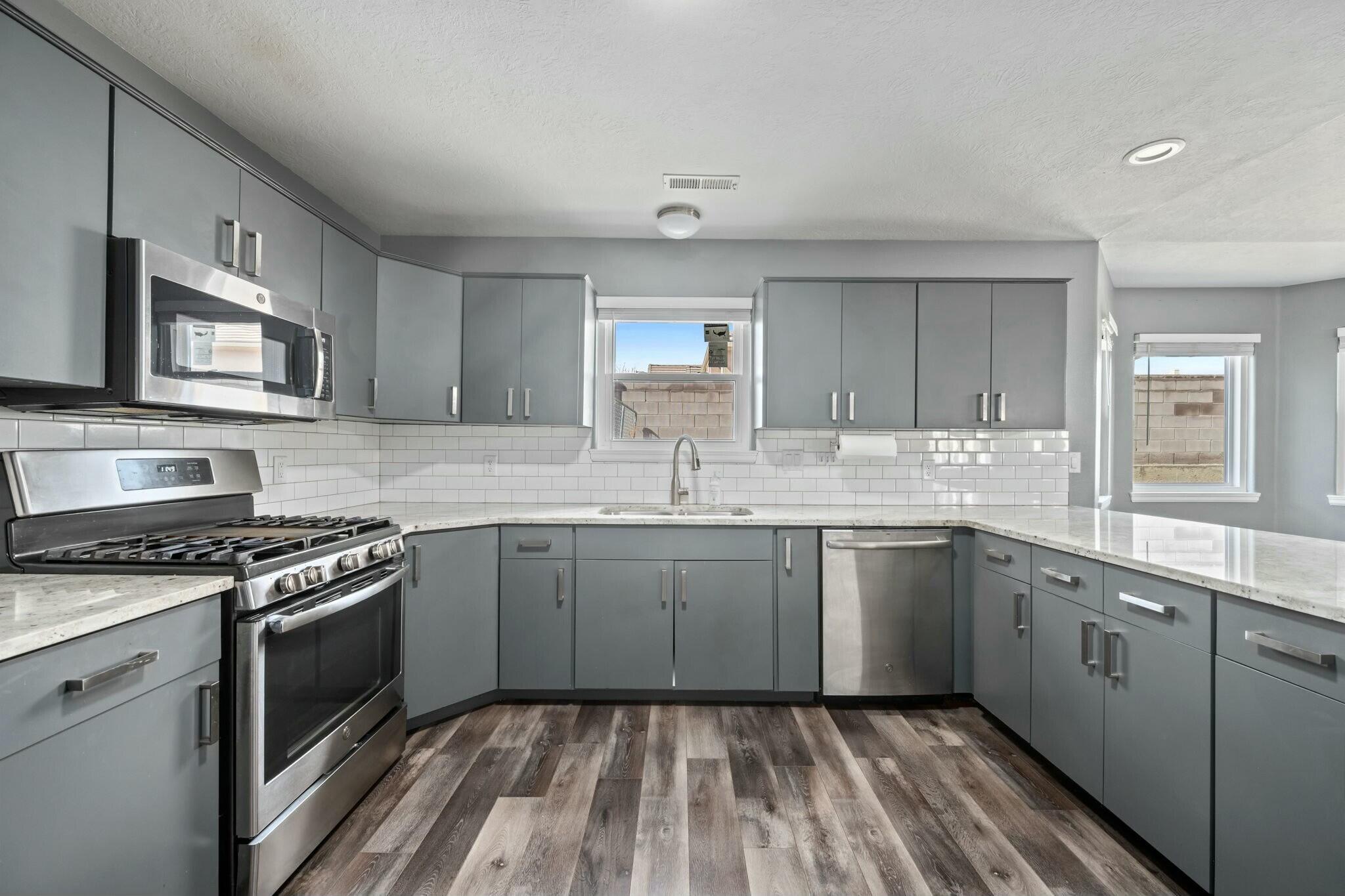 CRESTVIEW VILLAGE - Residential