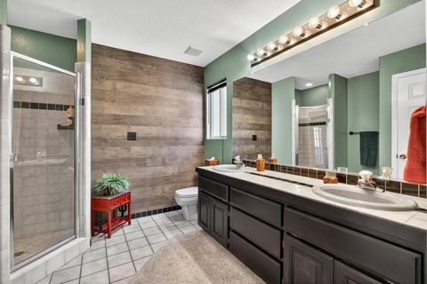 Tiny photo for 1045 E Hemlock CIR, Saint George, UT 84790 (MLS # 25-266144)
