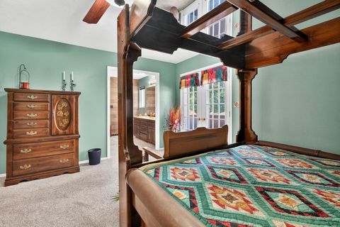 Tiny photo for 1045 E Hemlock CIR, Saint George, UT 84790 (MLS # 25-266144)