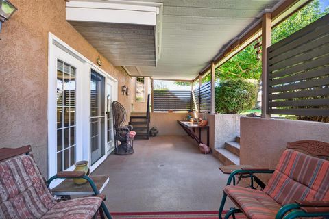 Tiny photo for 1045 E Hemlock CIR, Saint George, UT 84790 (MLS # 25-266144)